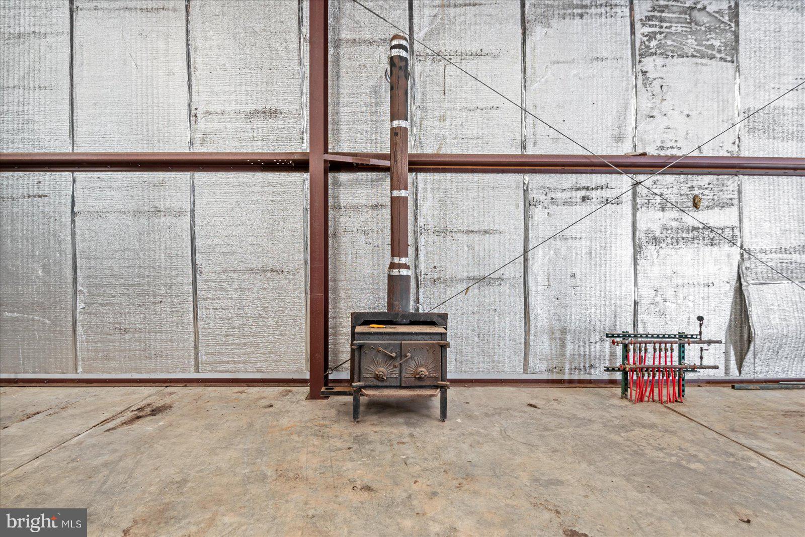 ROCKSHIRE BLUFF - Residential