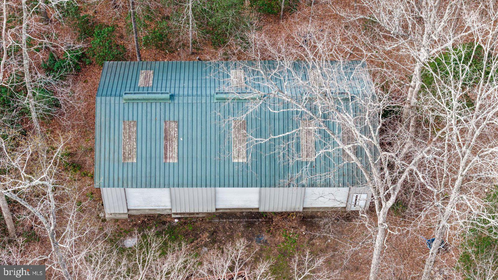 ROCKSHIRE BLUFF - Residential