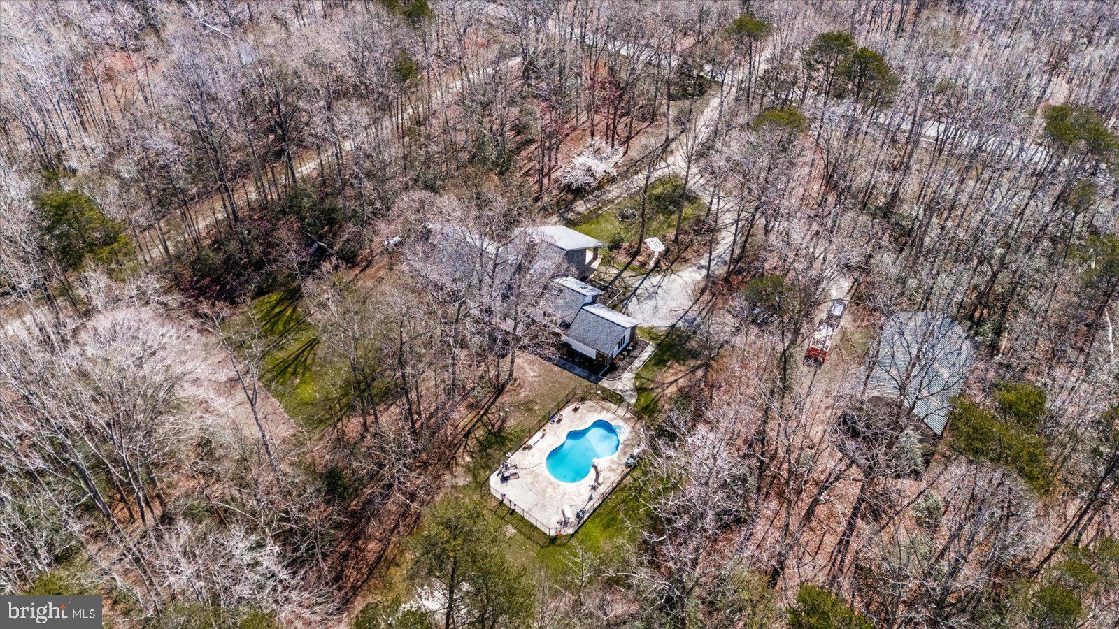 ROCKSHIRE BLUFF - Residential