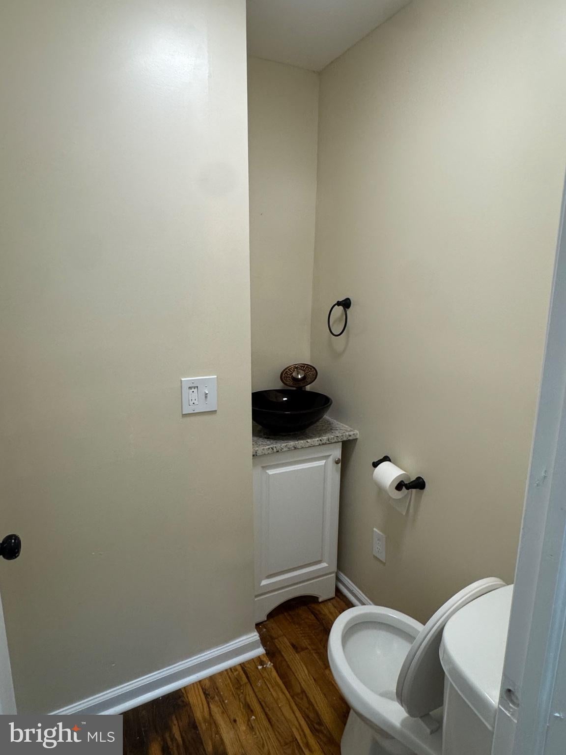715 W 7TH STREET