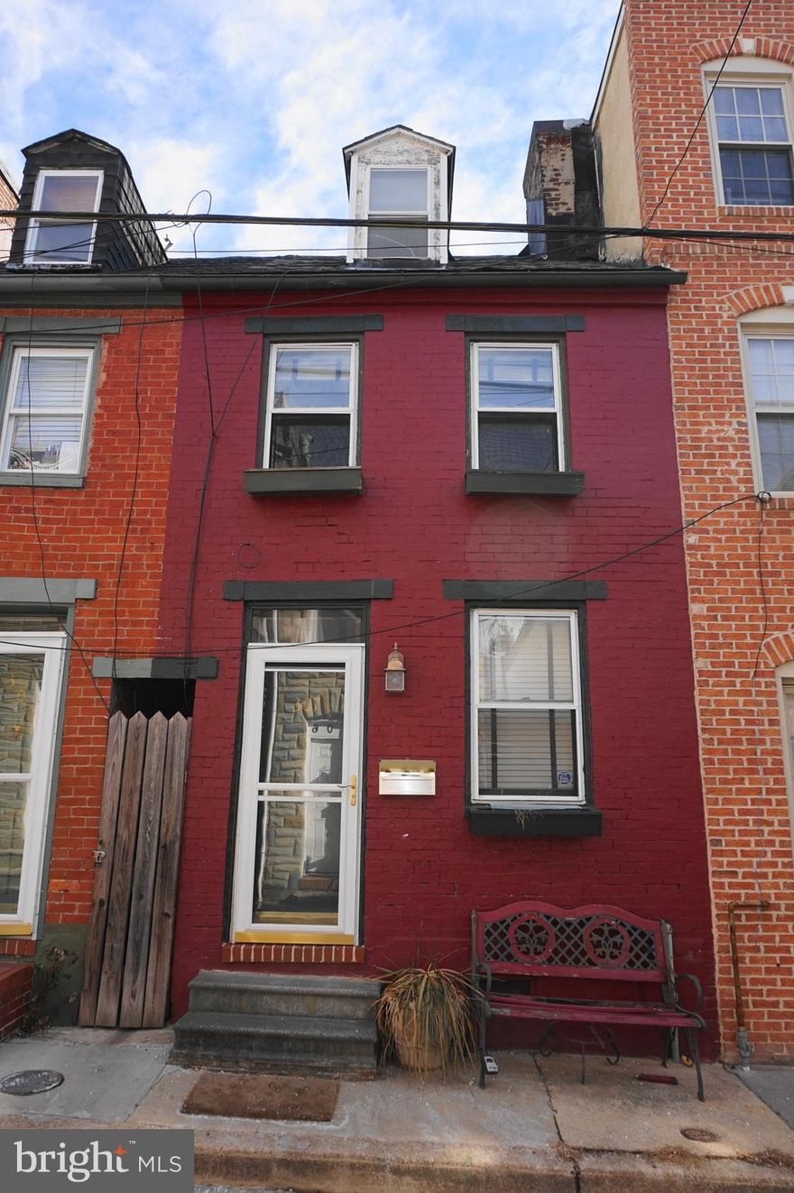 Charming 2 bedroom townhome in Upper Fells Point with hardwood floors and an updated kitchen with newer cabinets, granite countertops and a built-in microwave. The second level boasts a spacious bedroom and full bath, with additional loft bedroom on the 3rd level. Additional features include a first floor powder room and laundry area with full sized washer/dryer. An enclosed rear courtyard makes a perfect space for entertaining. Within walking distance of Johns Hopkins School of Medicine, School of Nursing, and School of Public Health!

Cats welcome with additional deposit. Sorry, no dogs.