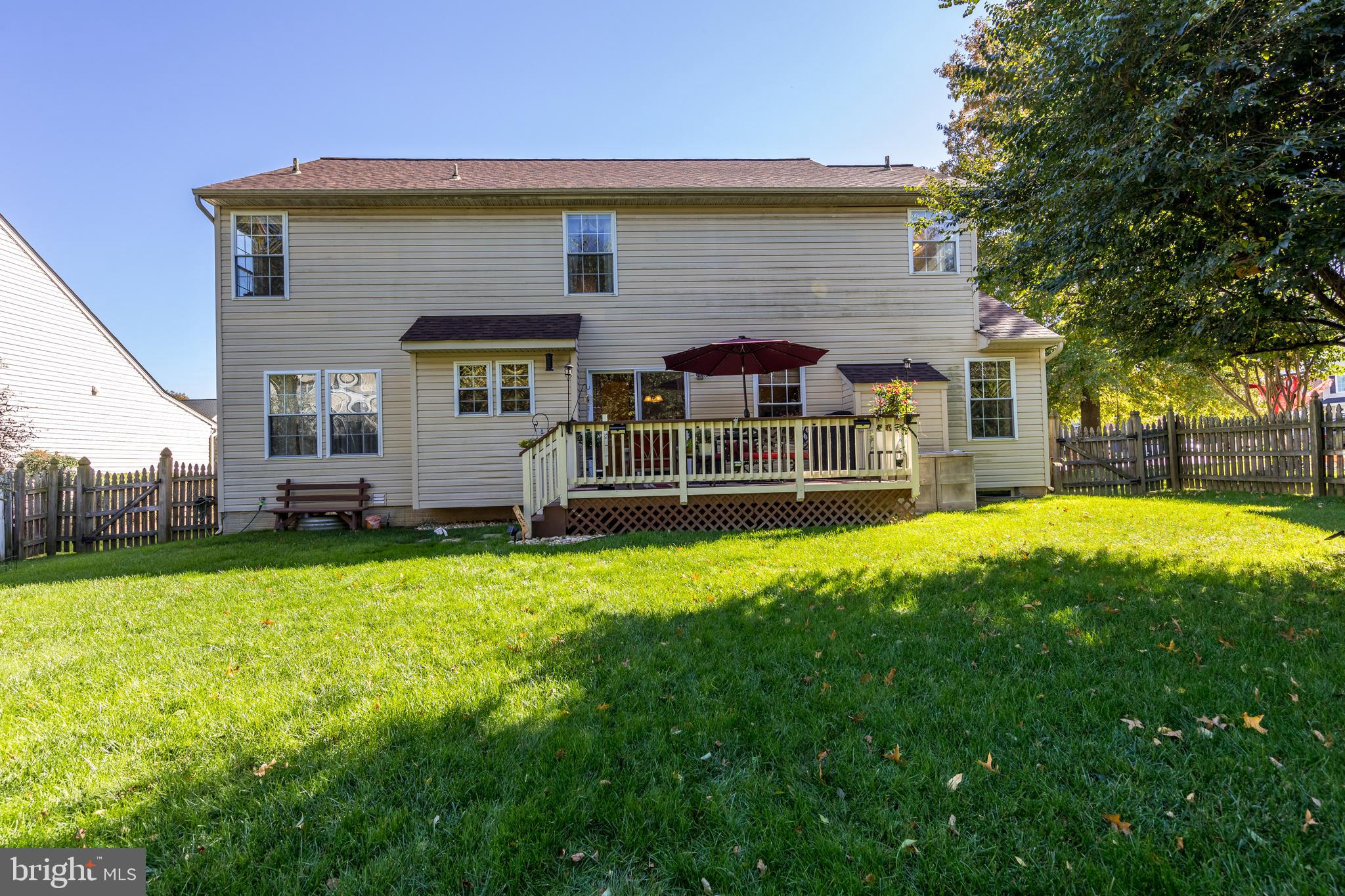 WEST VALLEY OAKS - Residential