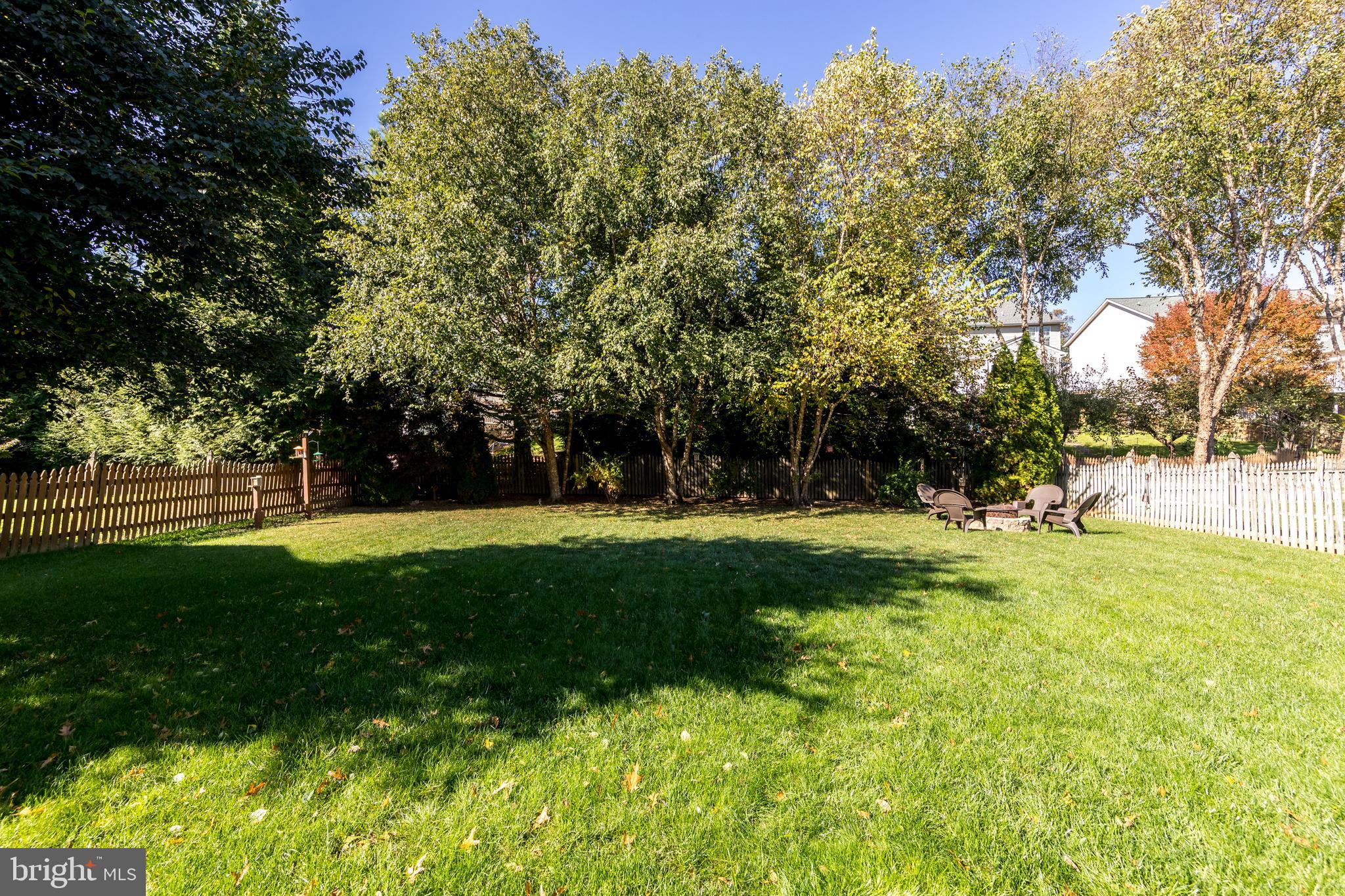 WEST VALLEY OAKS - Residential