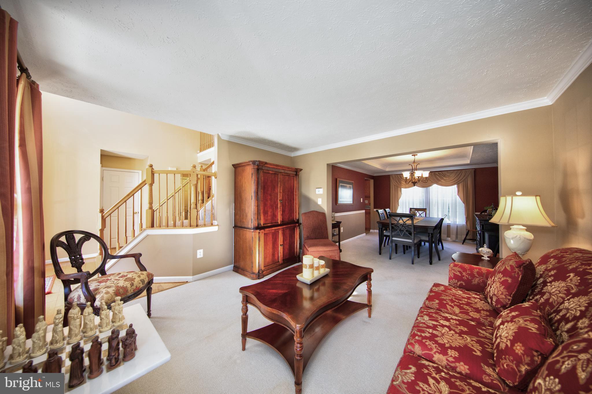 WEST VALLEY OAKS - Residential