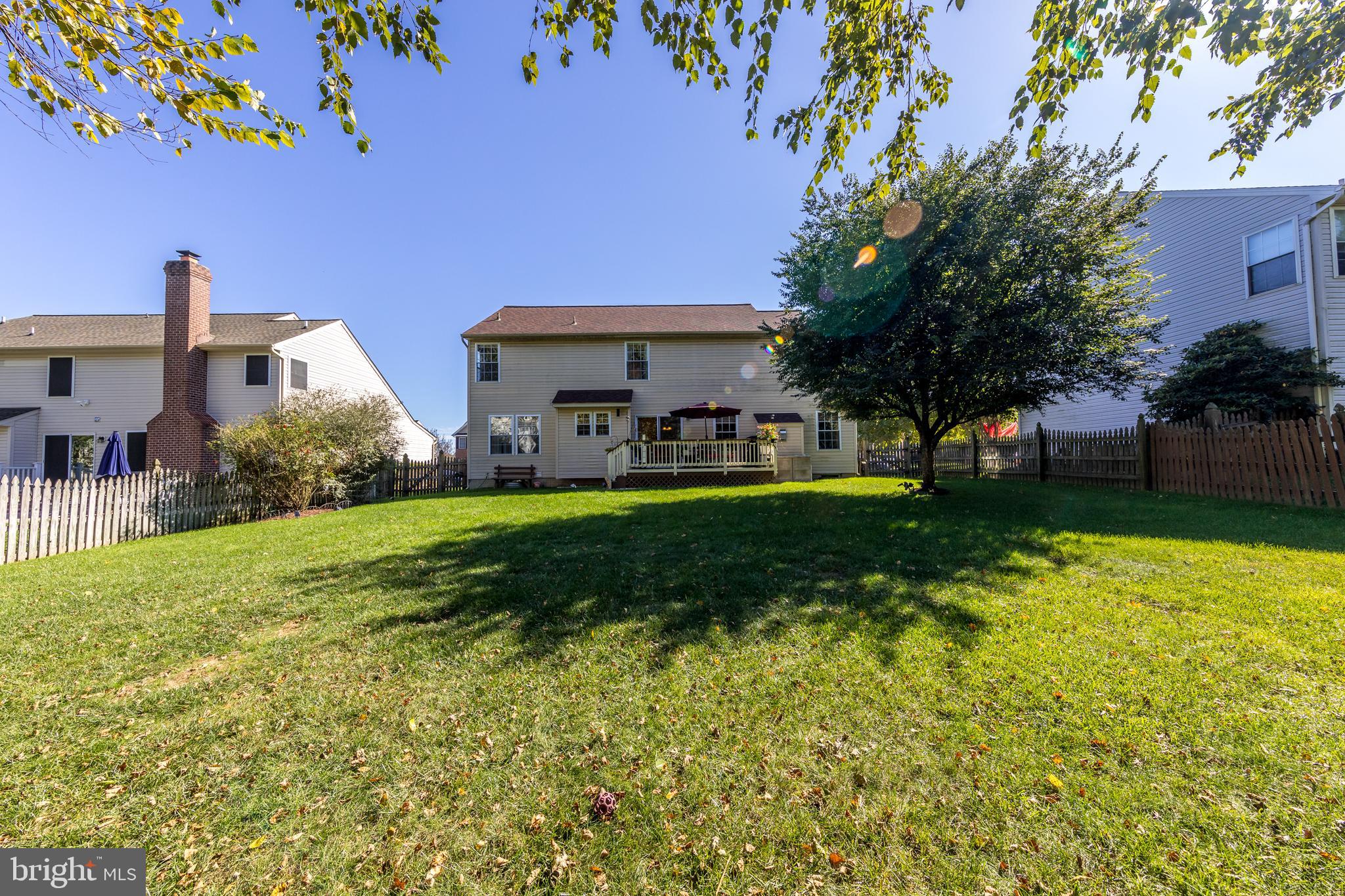 WEST VALLEY OAKS - Residential