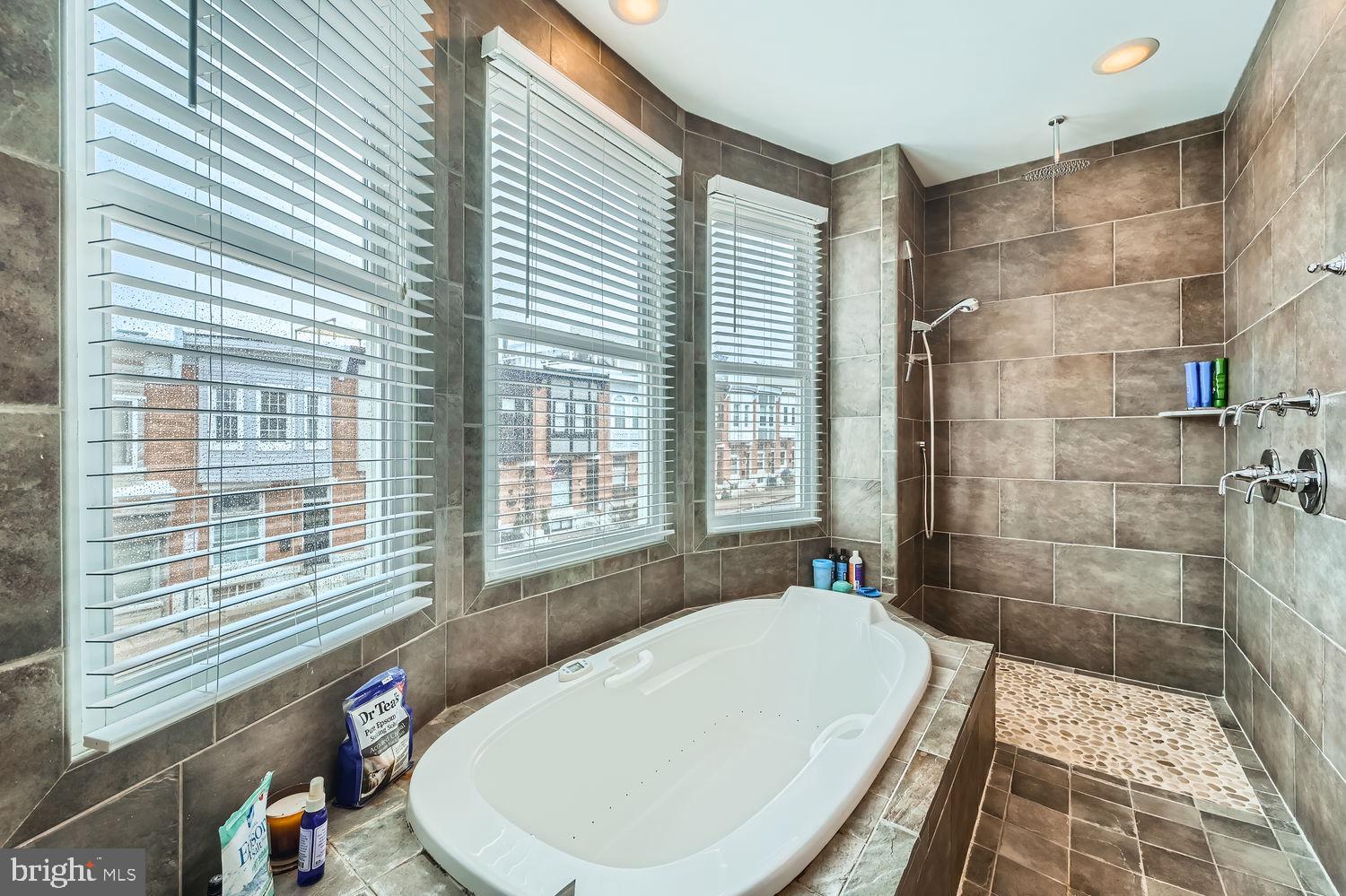 CANTON - Residential Lease