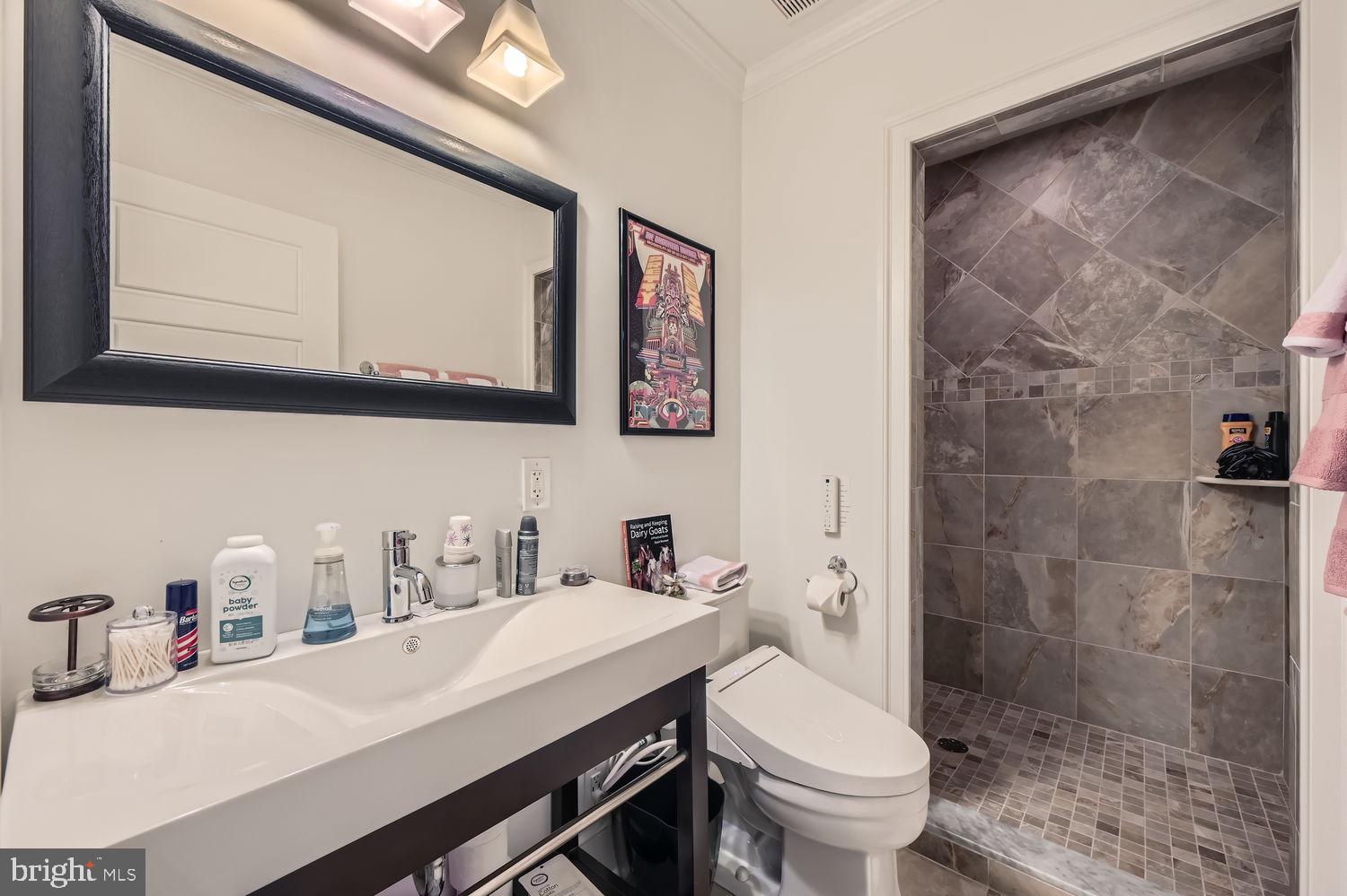 CANTON - Residential Lease