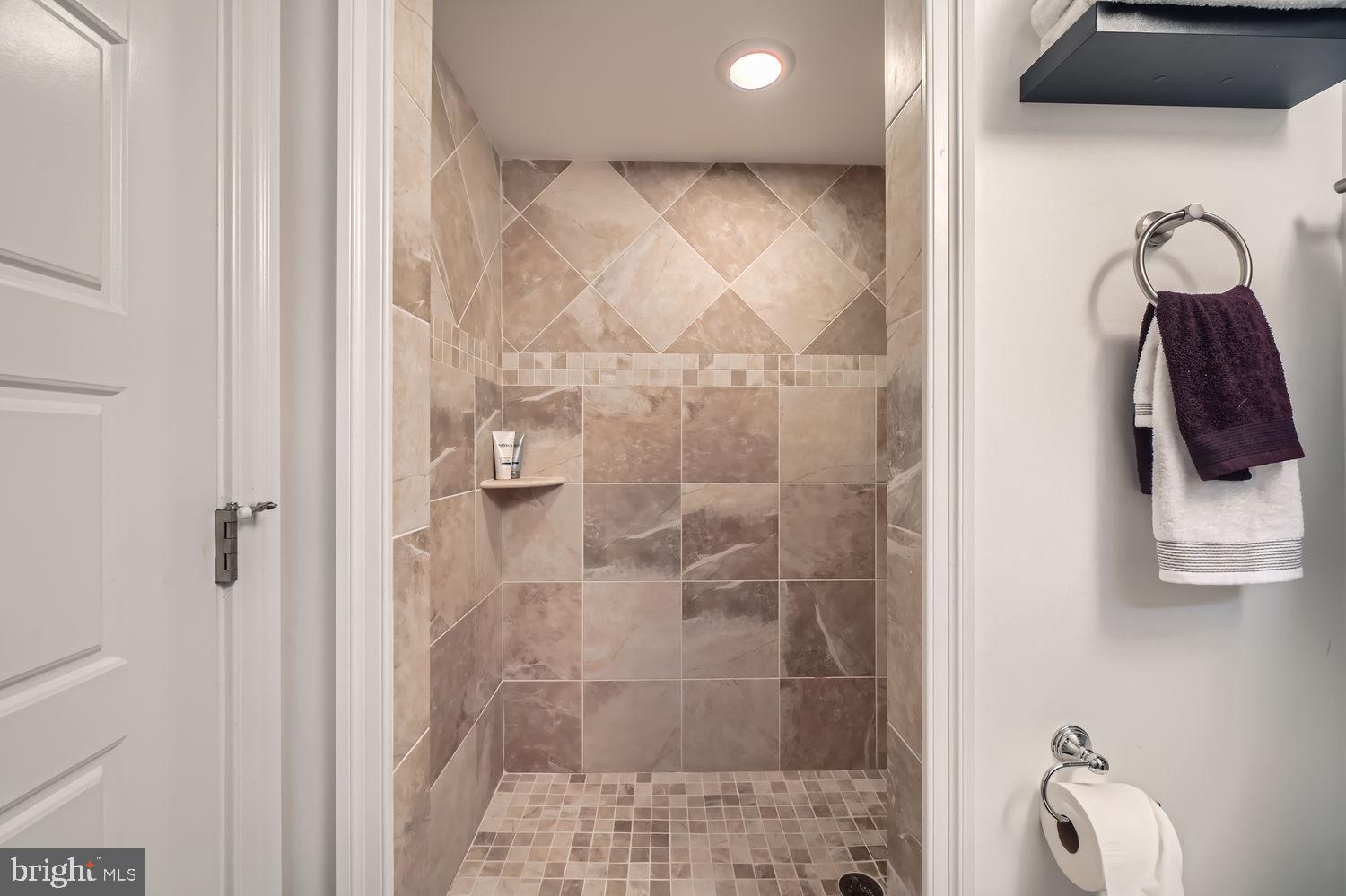 CANTON - Residential Lease