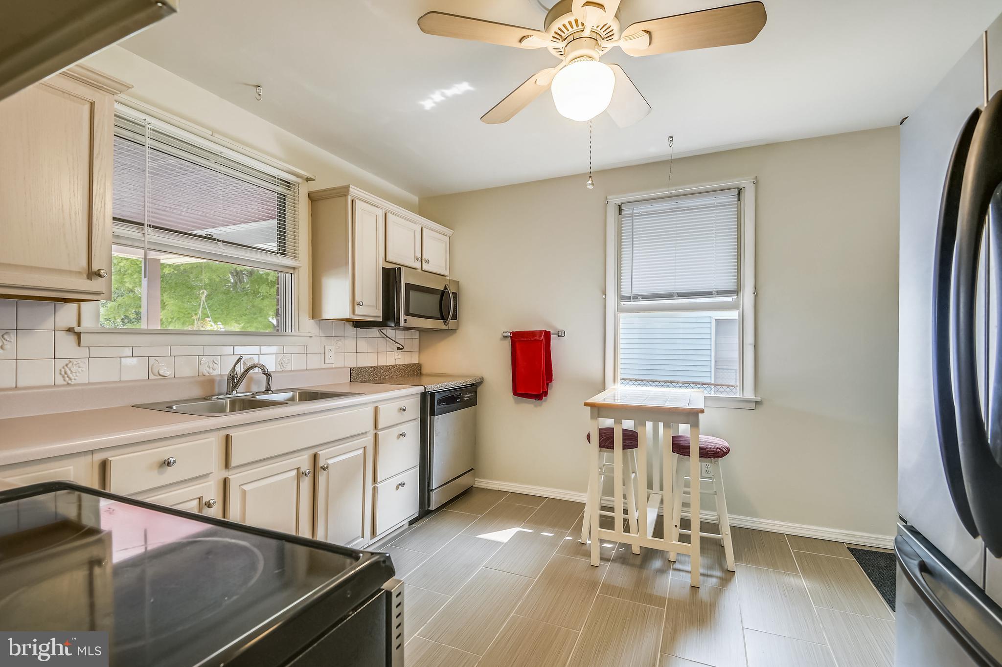 OLIVER BEACH - Residential