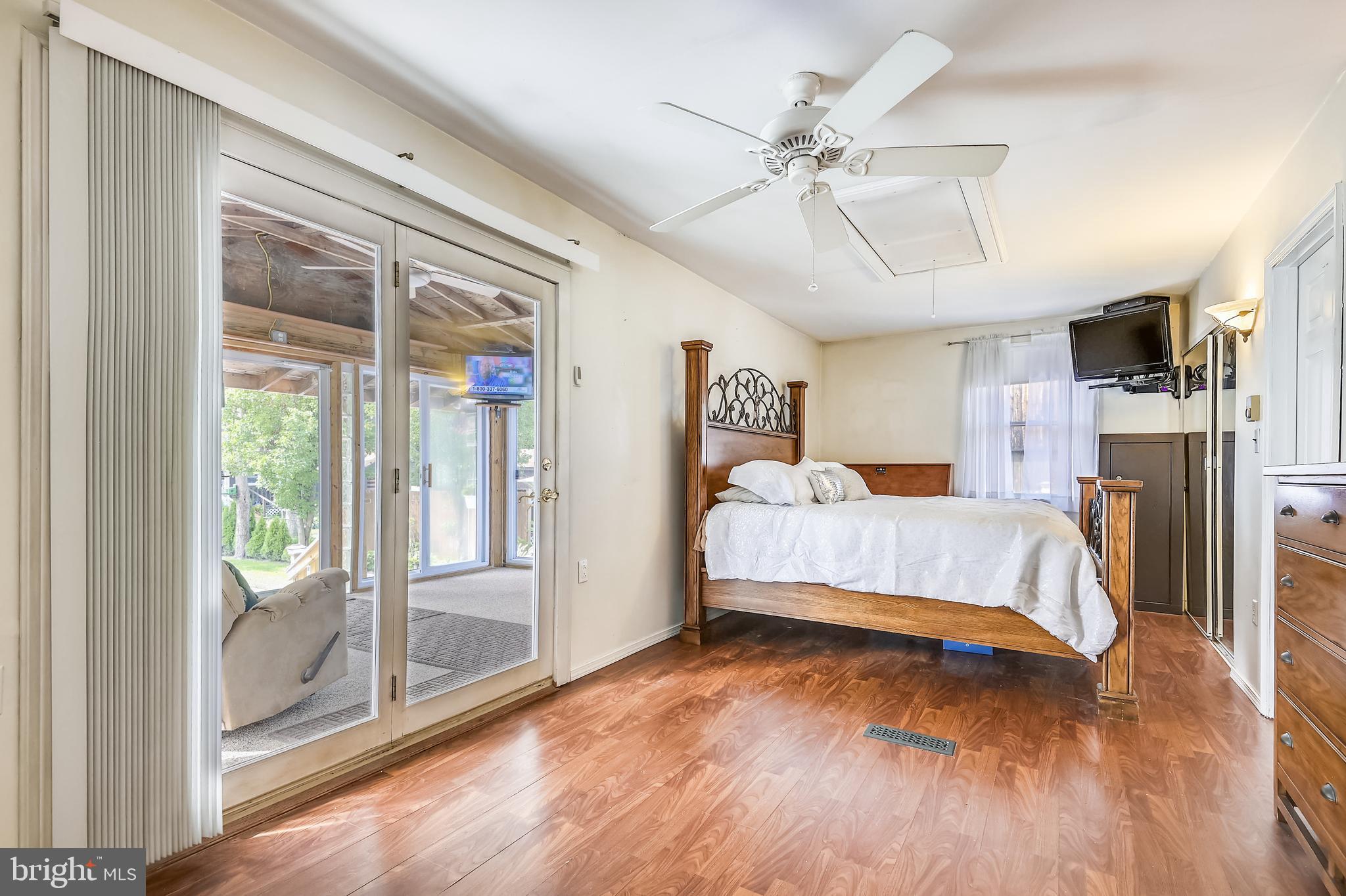 OLIVER BEACH - Residential