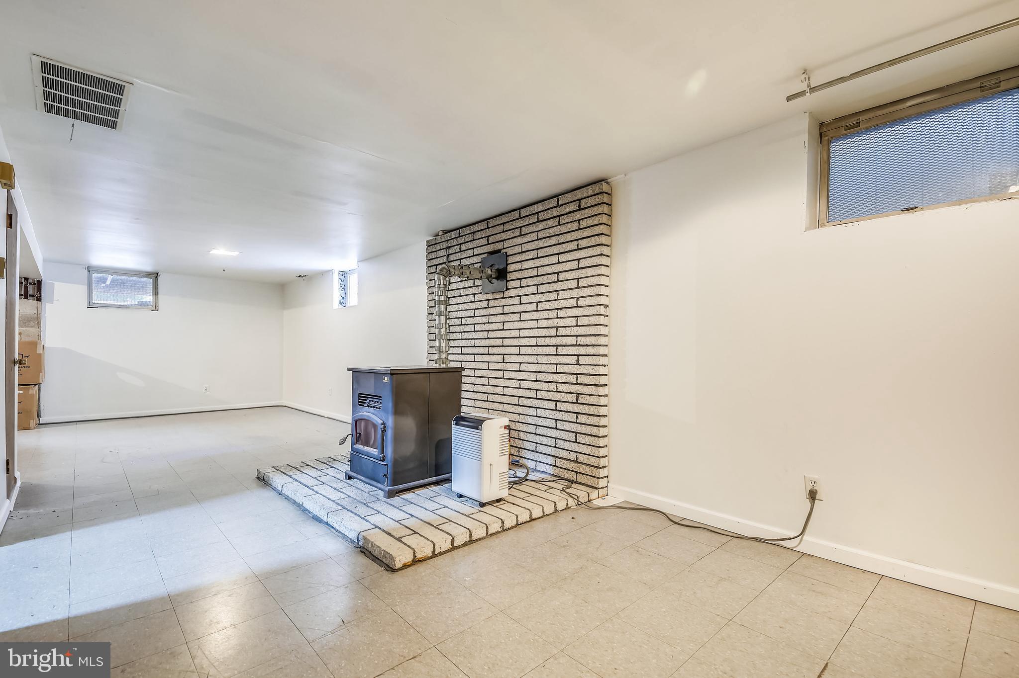 OLIVER BEACH - Residential