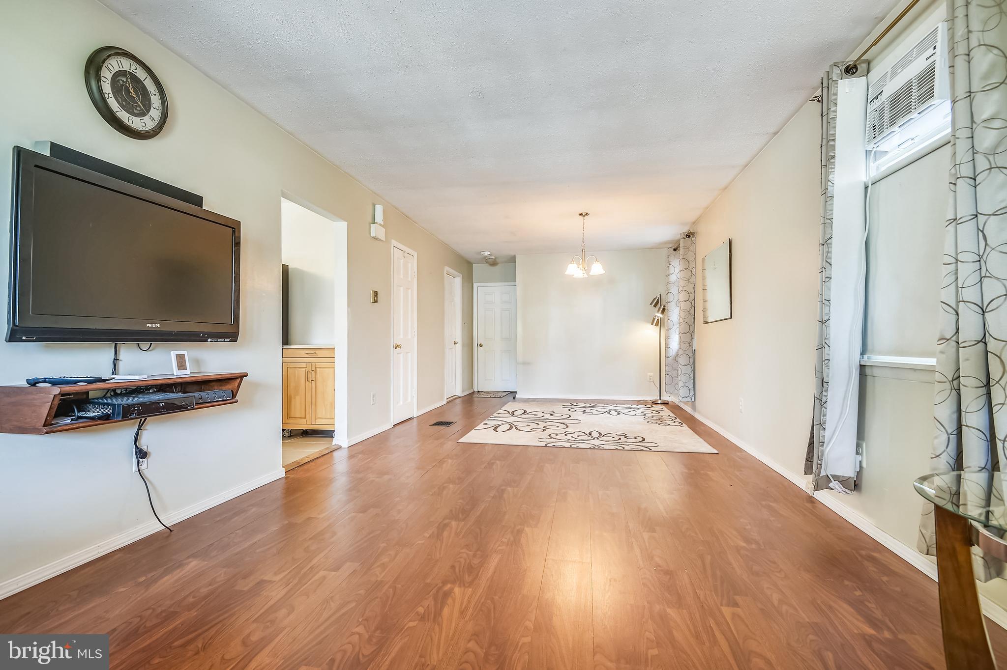 OLIVER BEACH - Residential