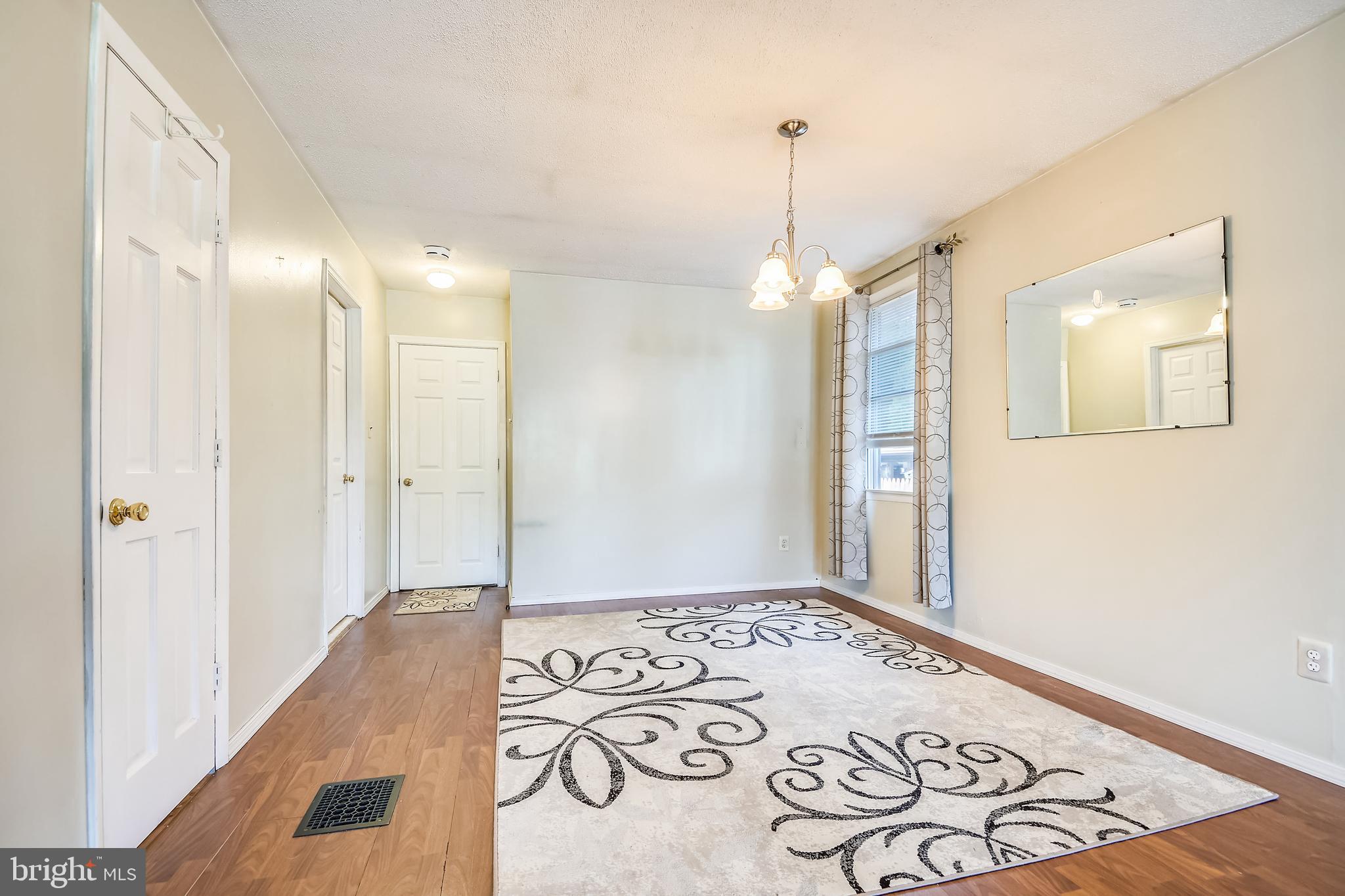 OLIVER BEACH - Residential