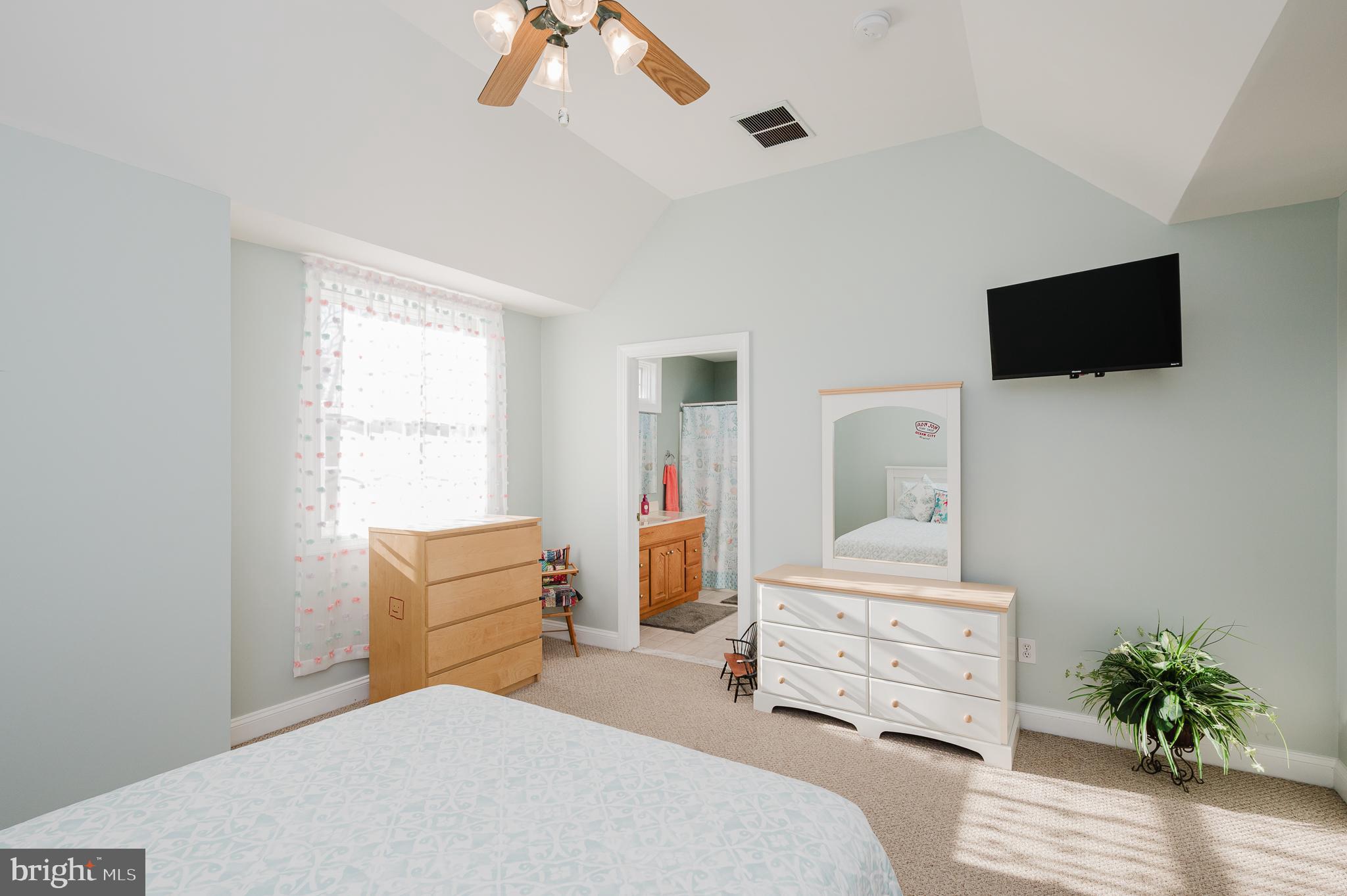 DARRYL GARDENS - Residential