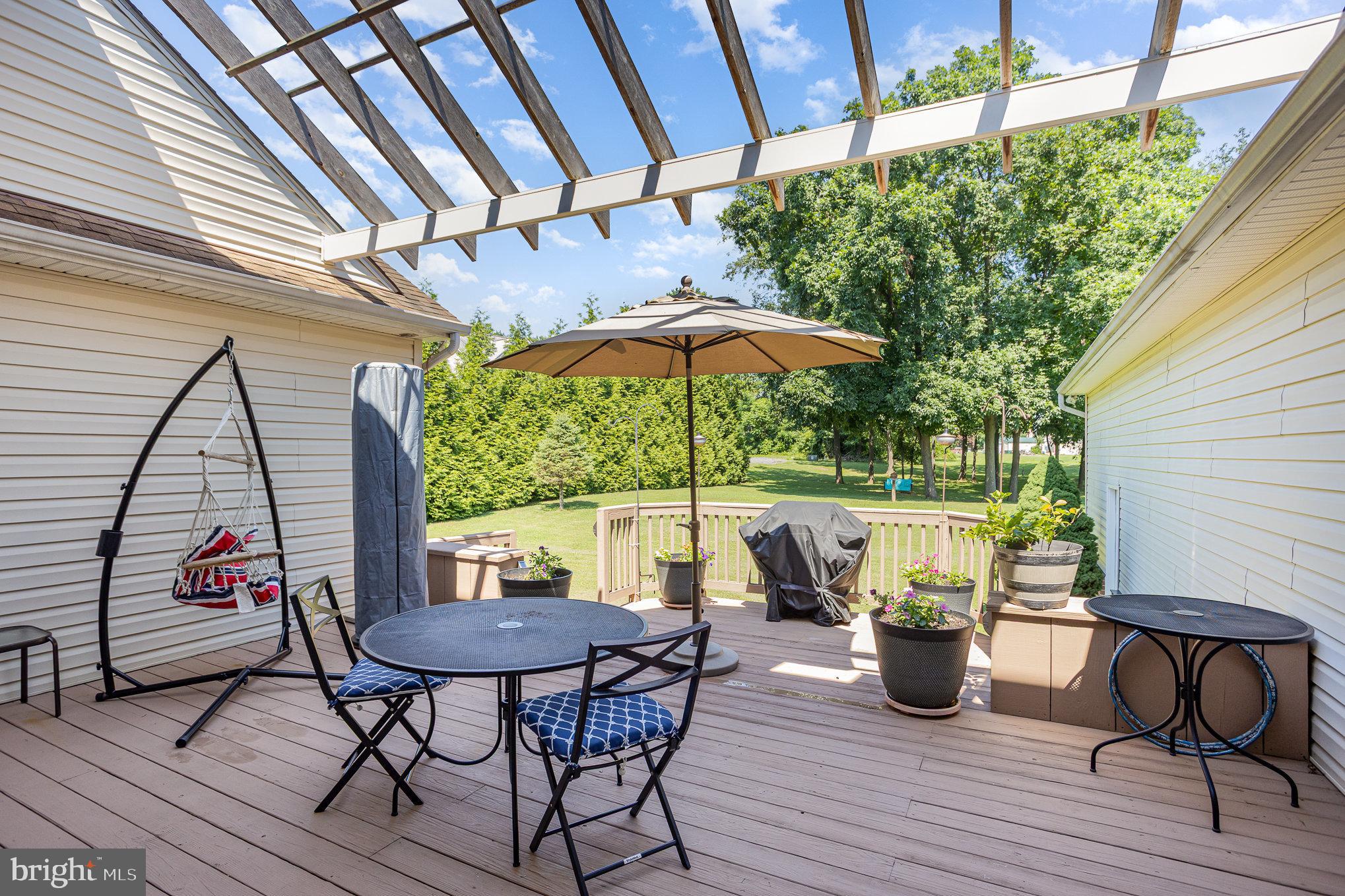 DARRYL GARDENS - Residential