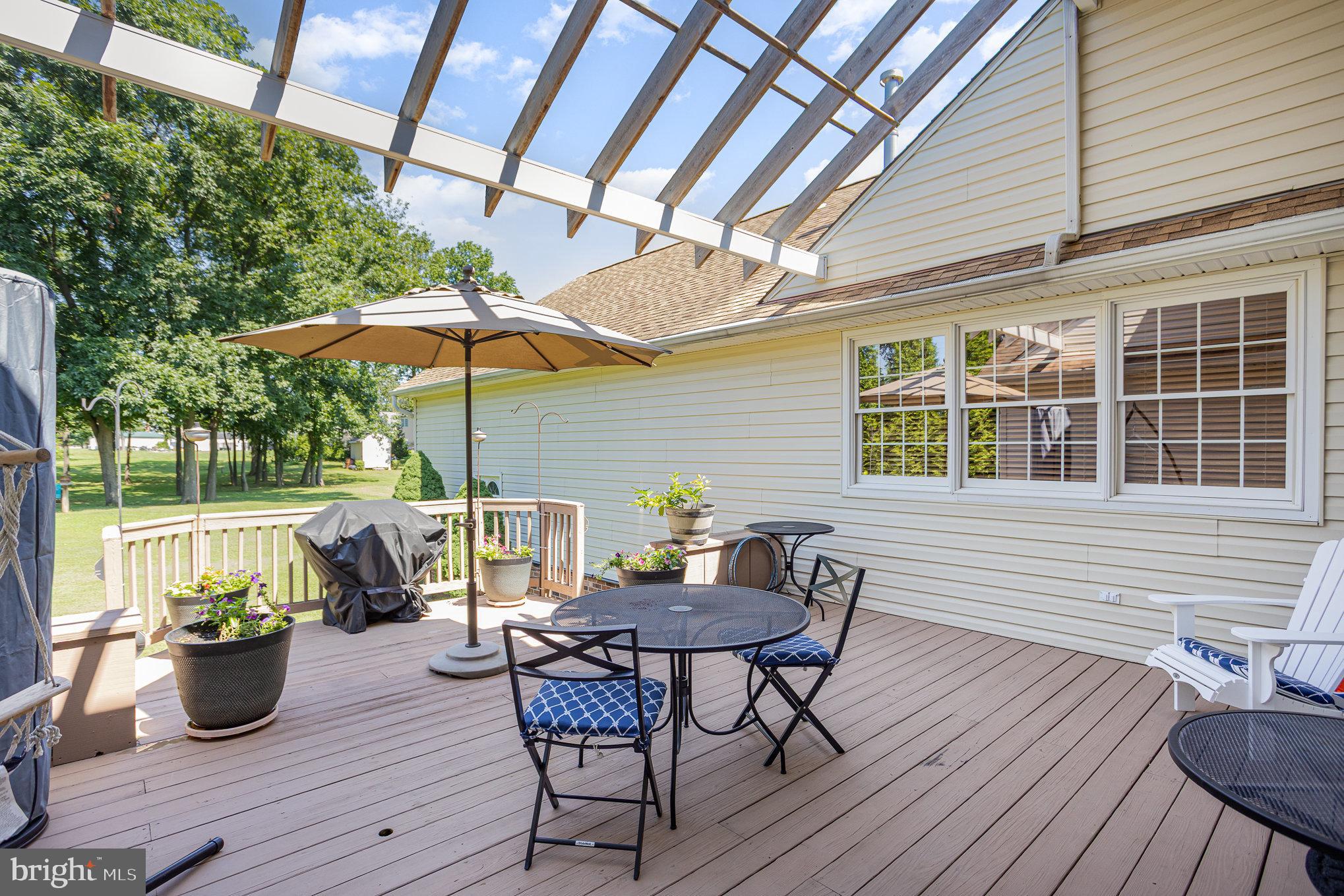 DARRYL GARDENS - Residential