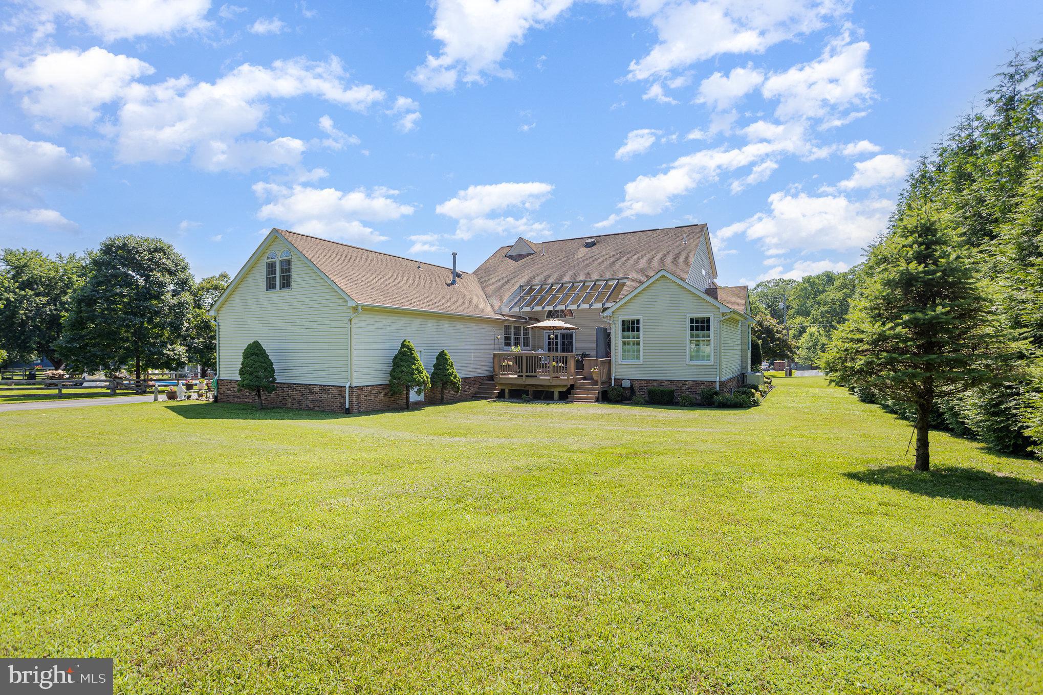 DARRYL GARDENS - Residential
