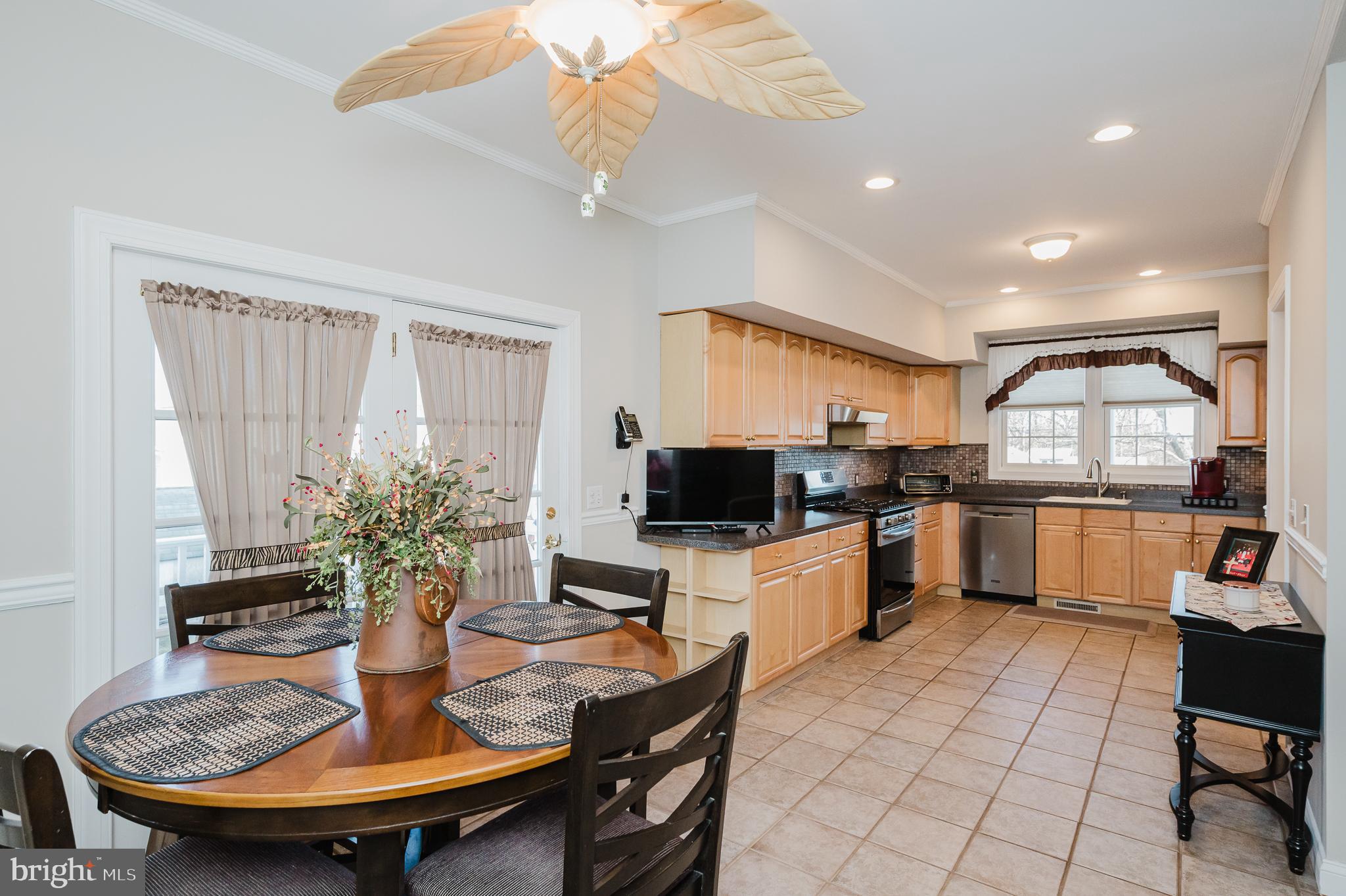 DARRYL GARDENS - Residential