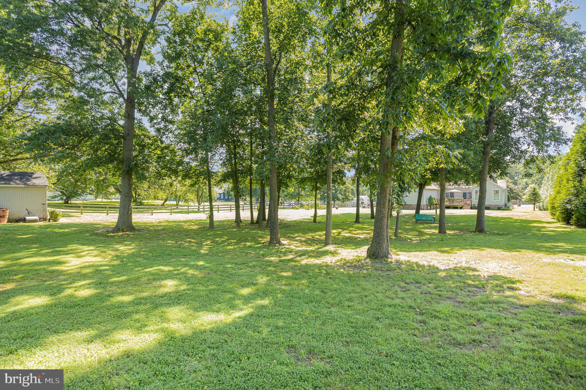 DARRYL GARDENS - Residential