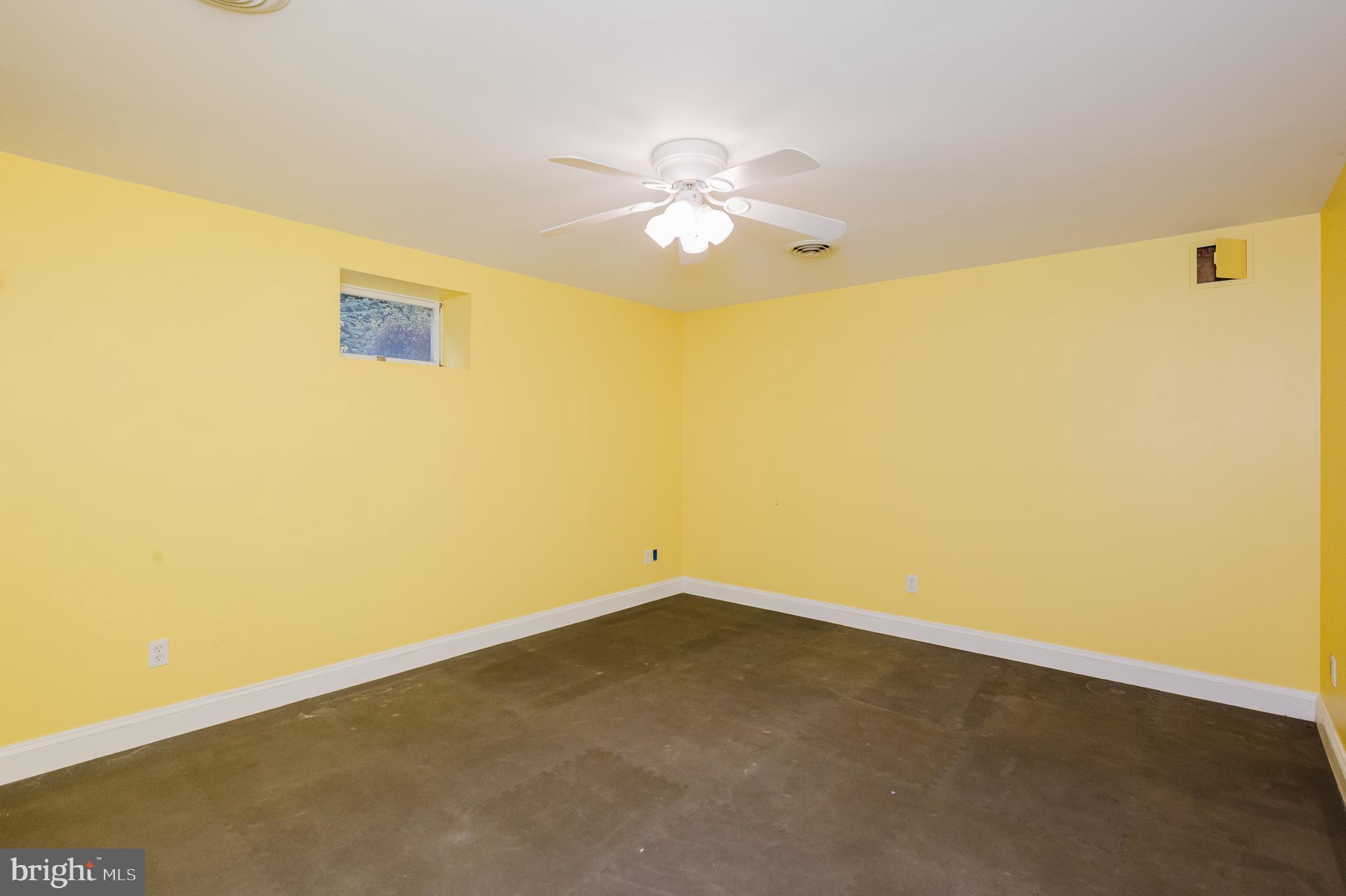 DARRYL GARDENS - Residential