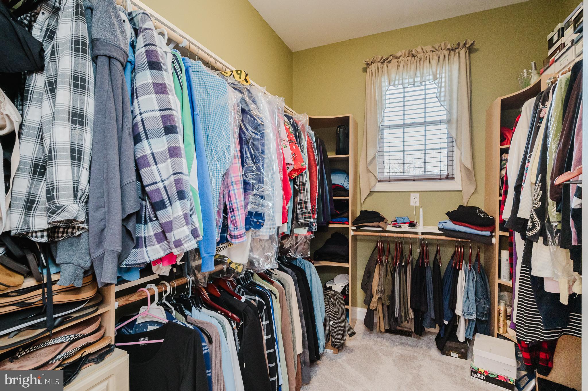 DARRYL GARDENS - Residential