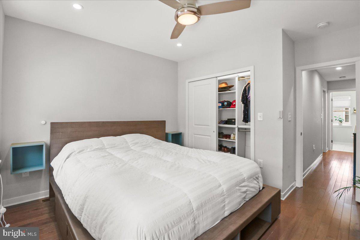 PHILADELPHIA (SOUTH) - Residential