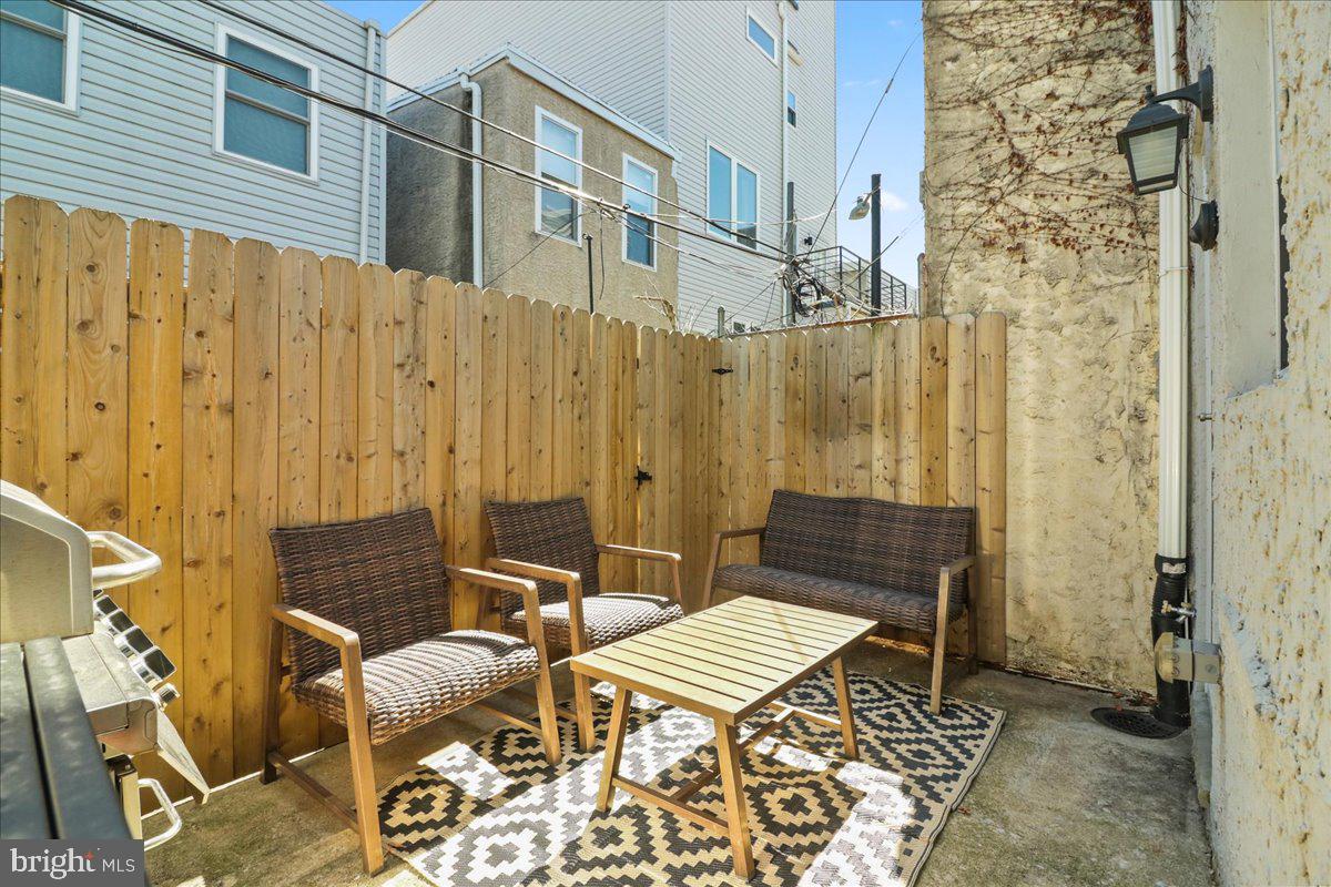 PHILADELPHIA (SOUTH) - Residential