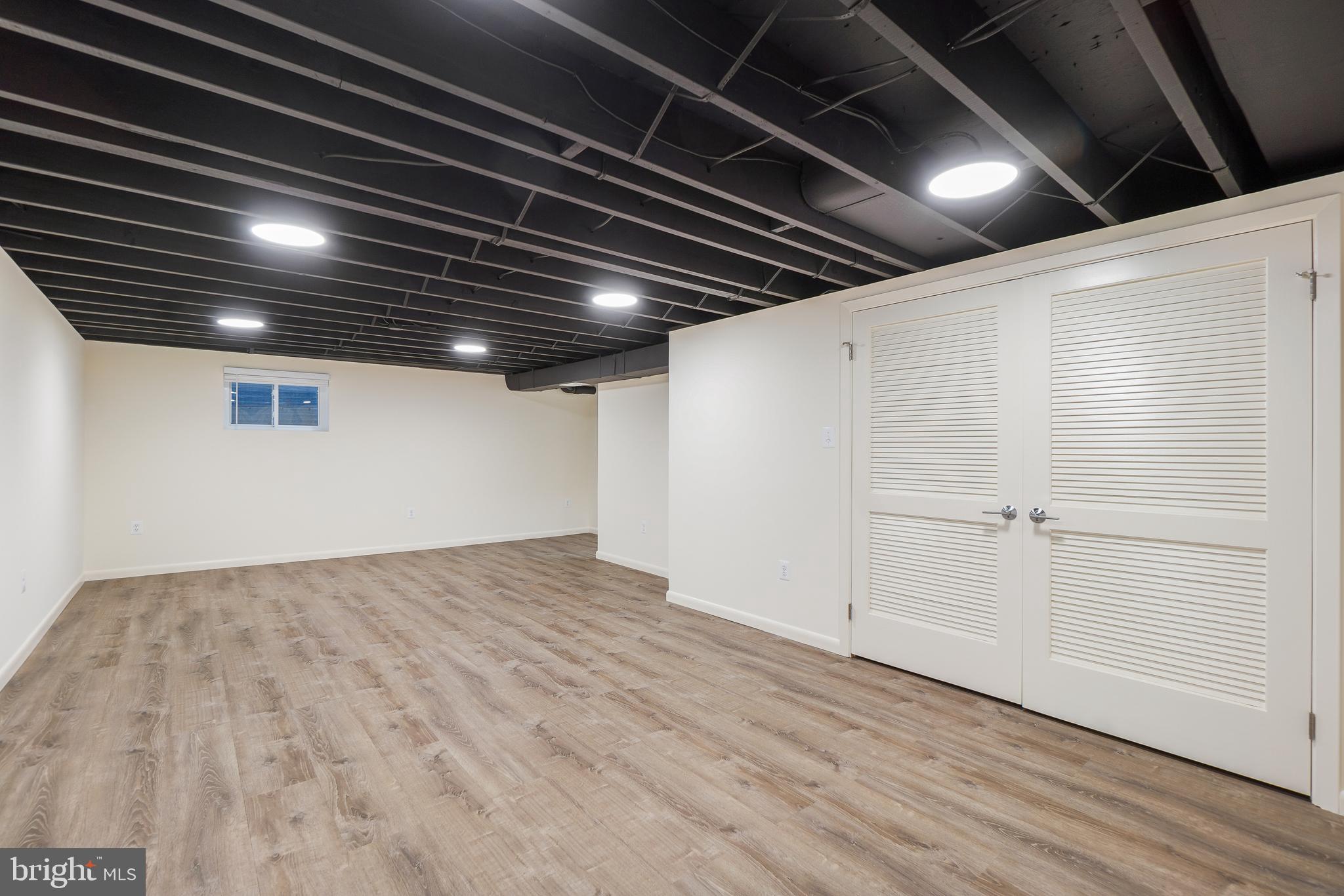 TAKOMA PARK - Residential