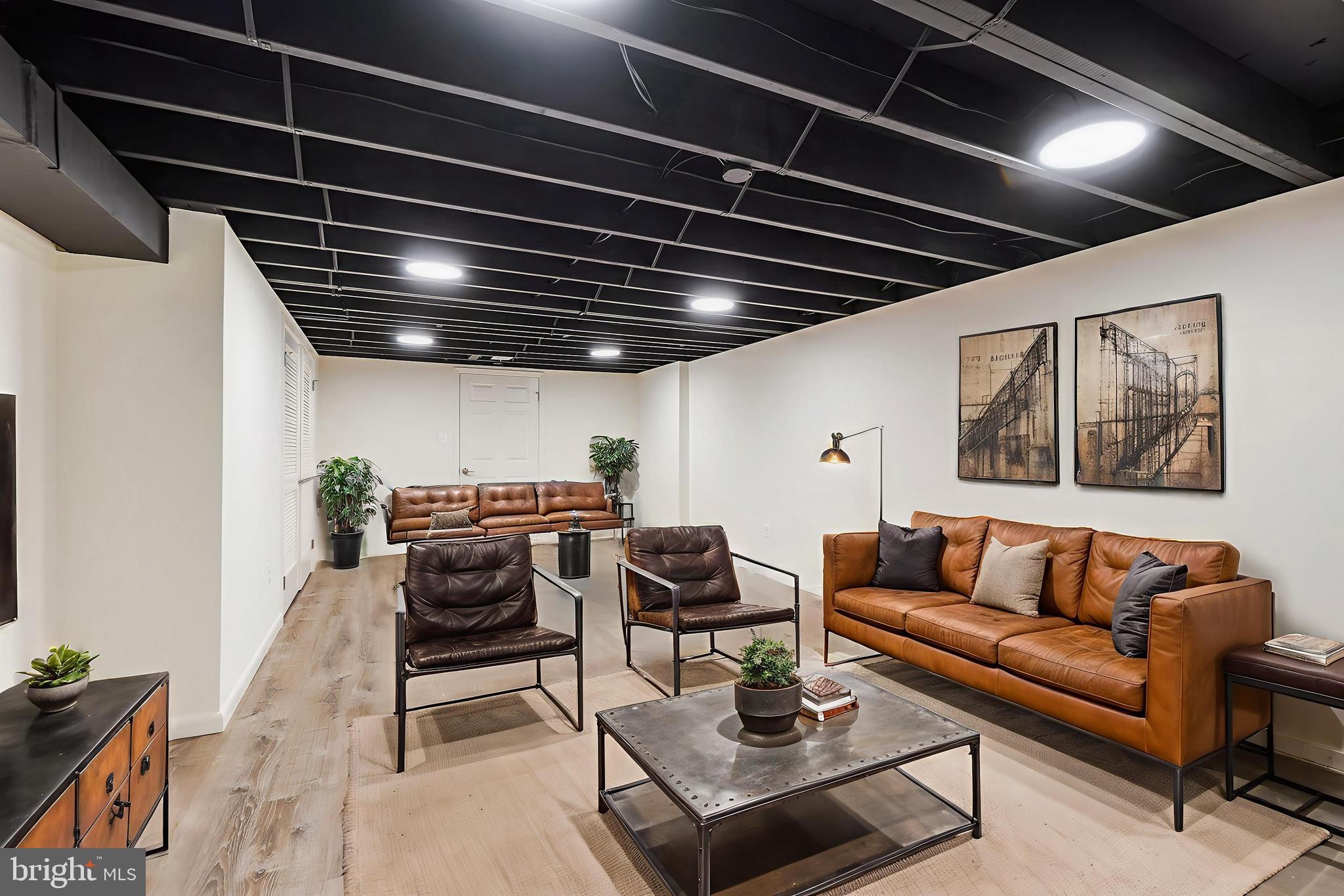 TAKOMA PARK - Residential