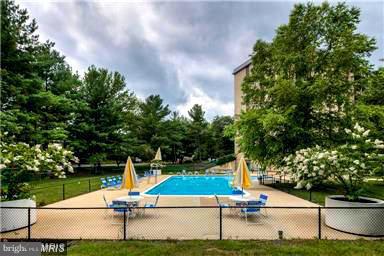 WOODLAKE TOWERS - Residential Lease