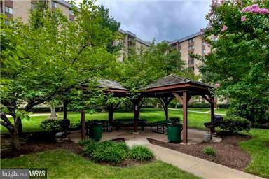WOODLAKE TOWERS - Residential Lease