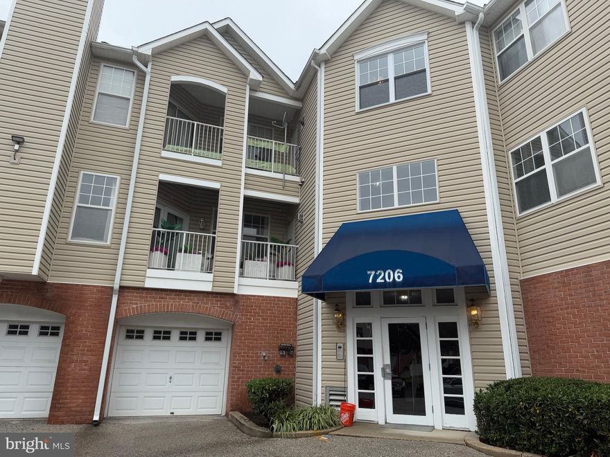 2 Bedroom 2 Full Bathrooms Condominium Unit on 2 Nd !evel of the Building. AVAILABLE IMMEDIATELY. SECTION 8 Vouchers are warmly welcomed