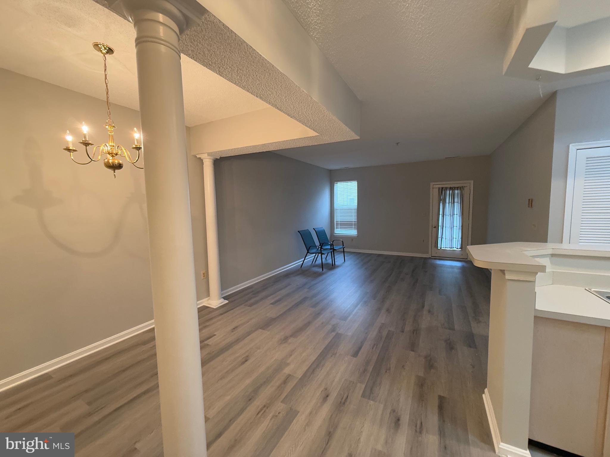 BRISTOL PARK - Residential Lease