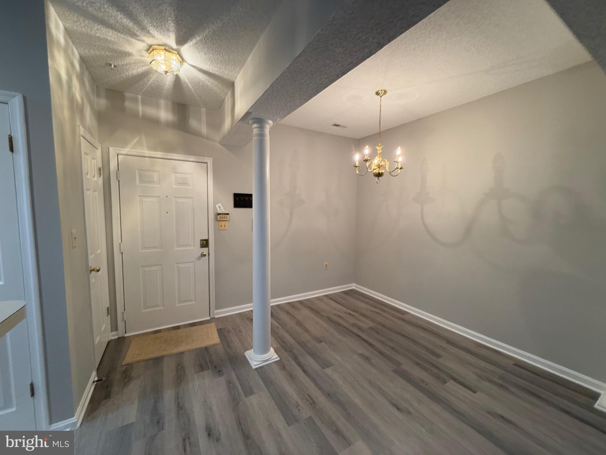 BRISTOL PARK - Residential Lease