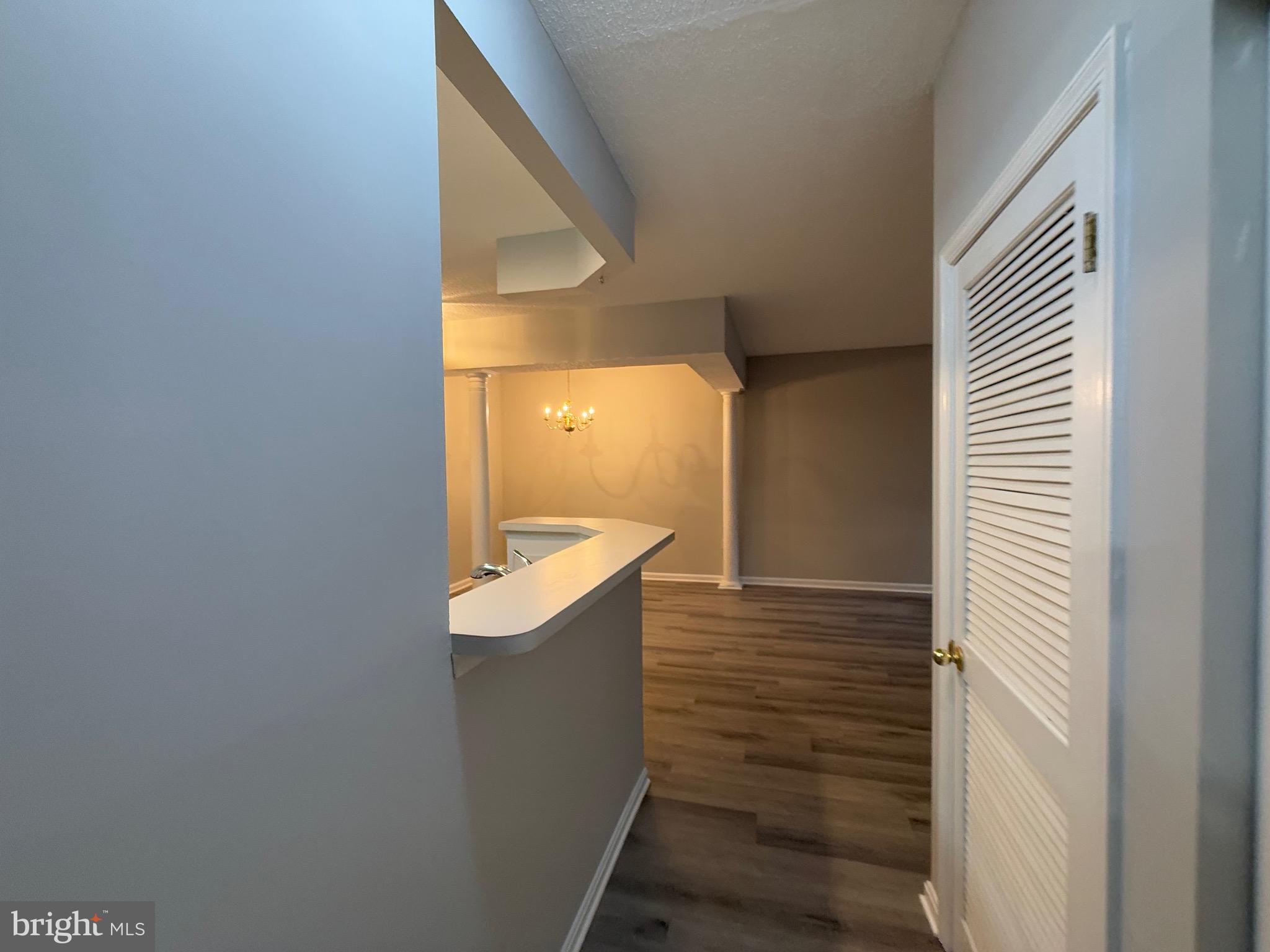 BRISTOL PARK - Residential Lease