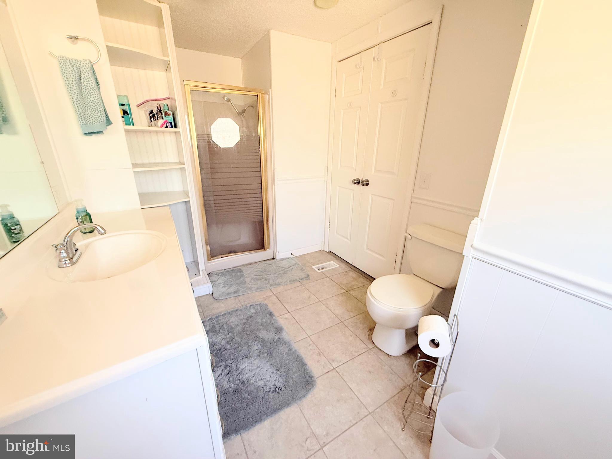 POTNETS CREEKSIDE - Residential