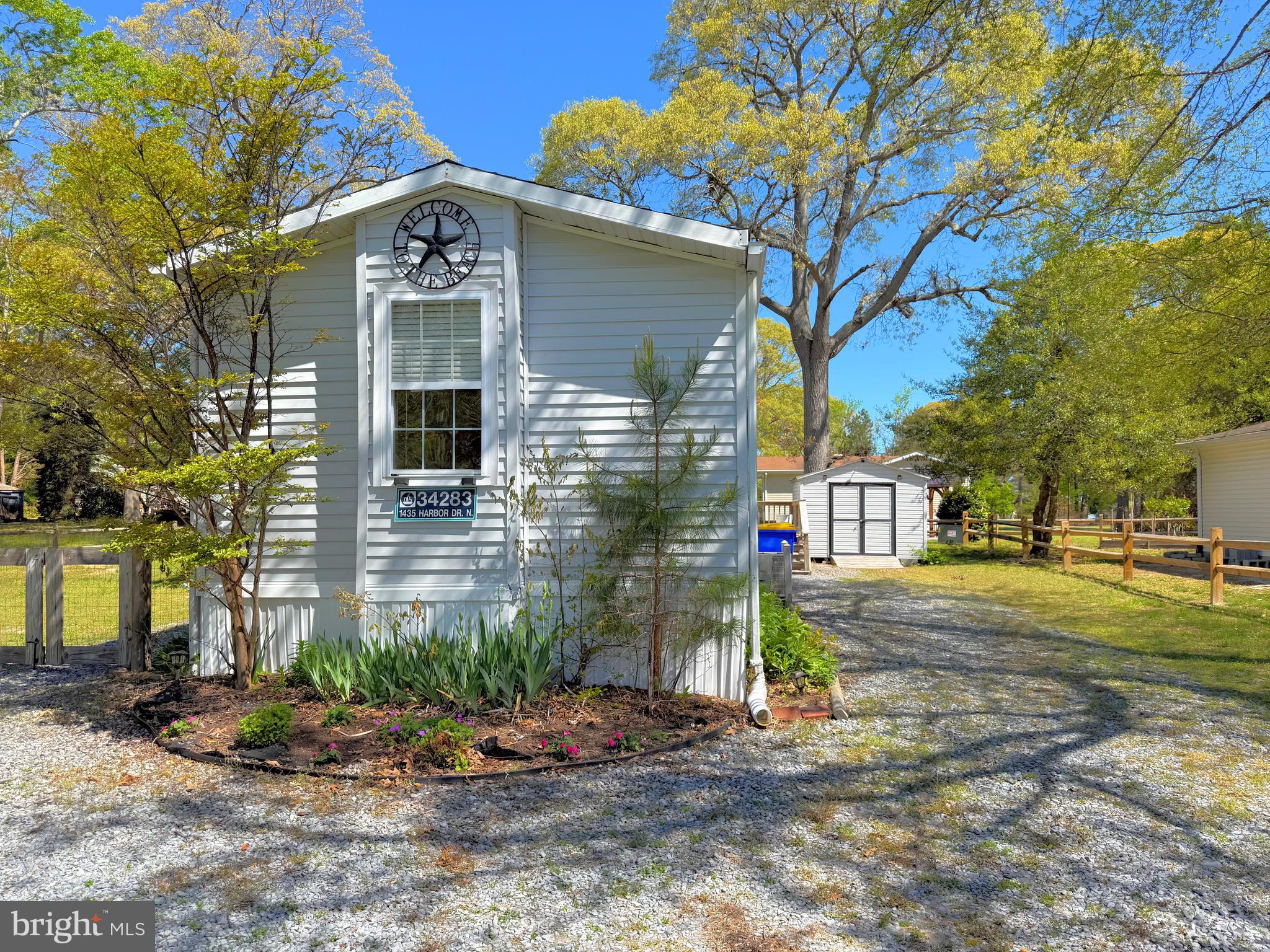 POTNETS CREEKSIDE - Residential