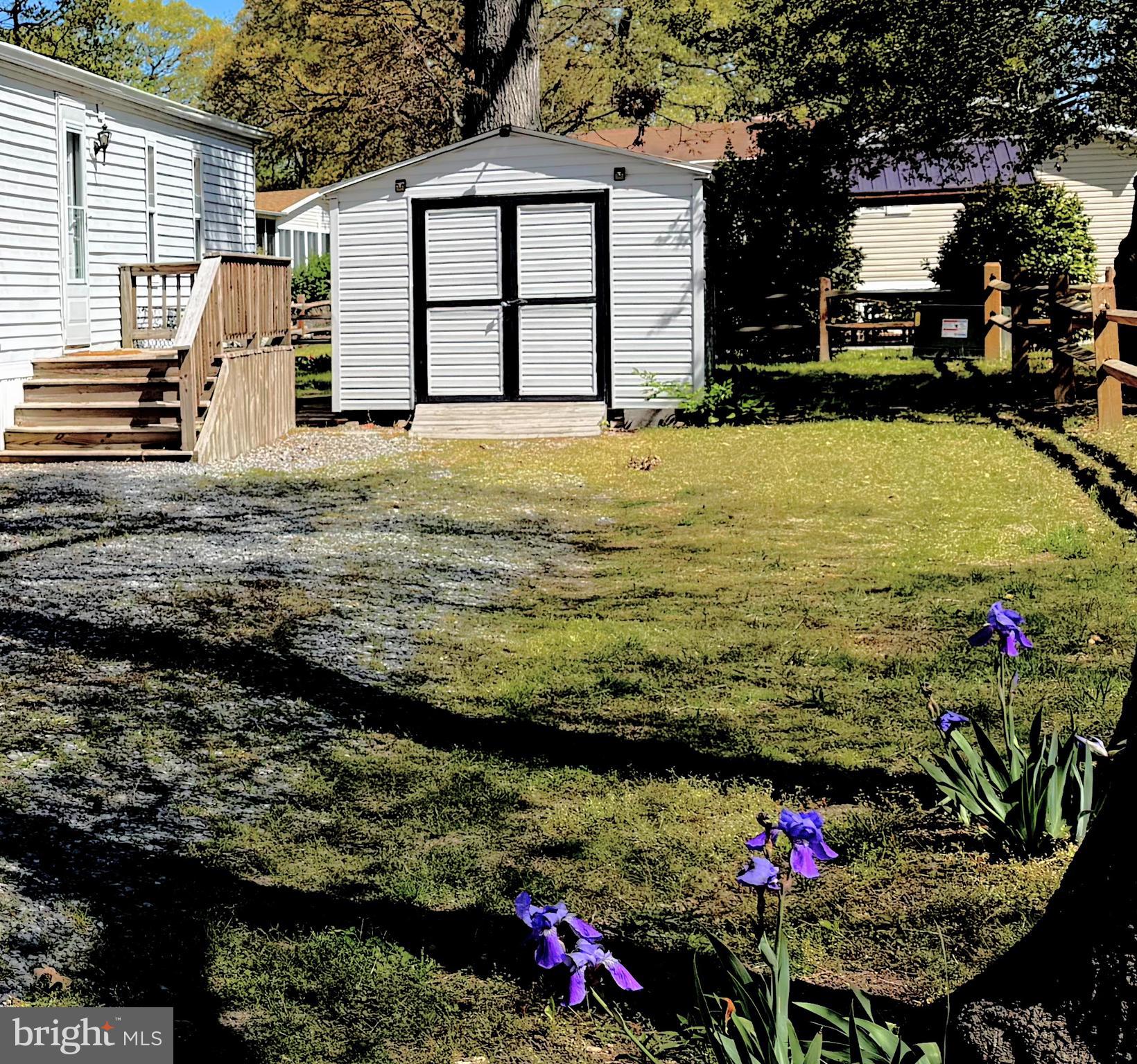 POTNETS CREEKSIDE - Residential