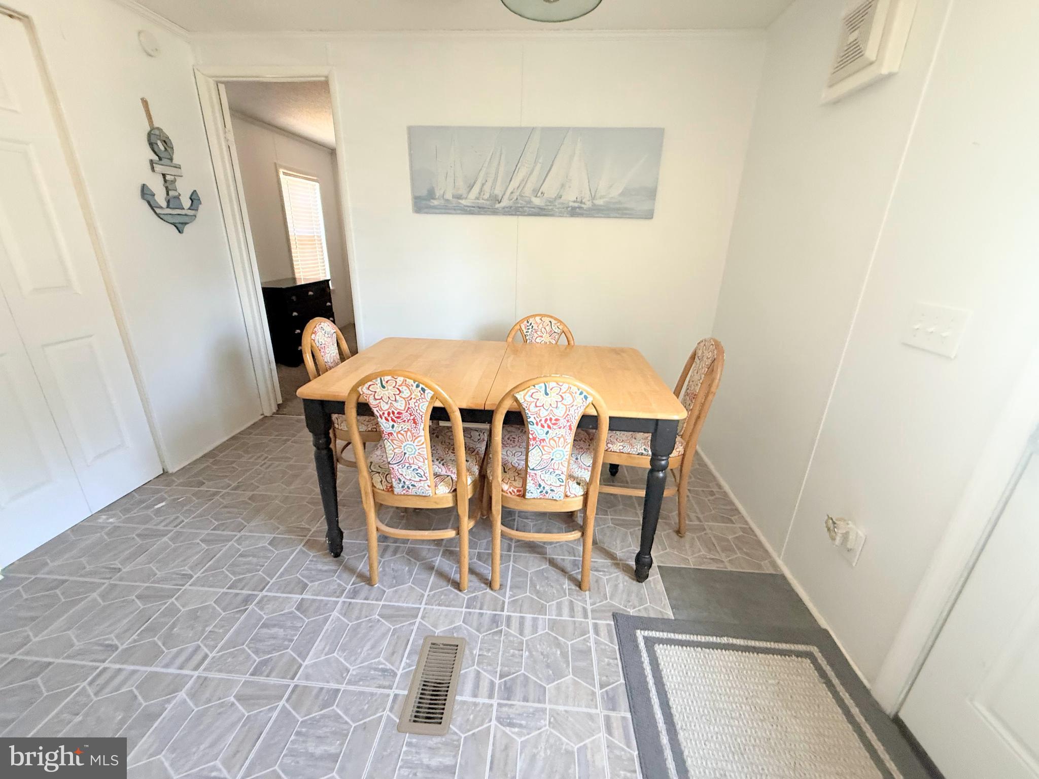 POTNETS CREEKSIDE - Residential