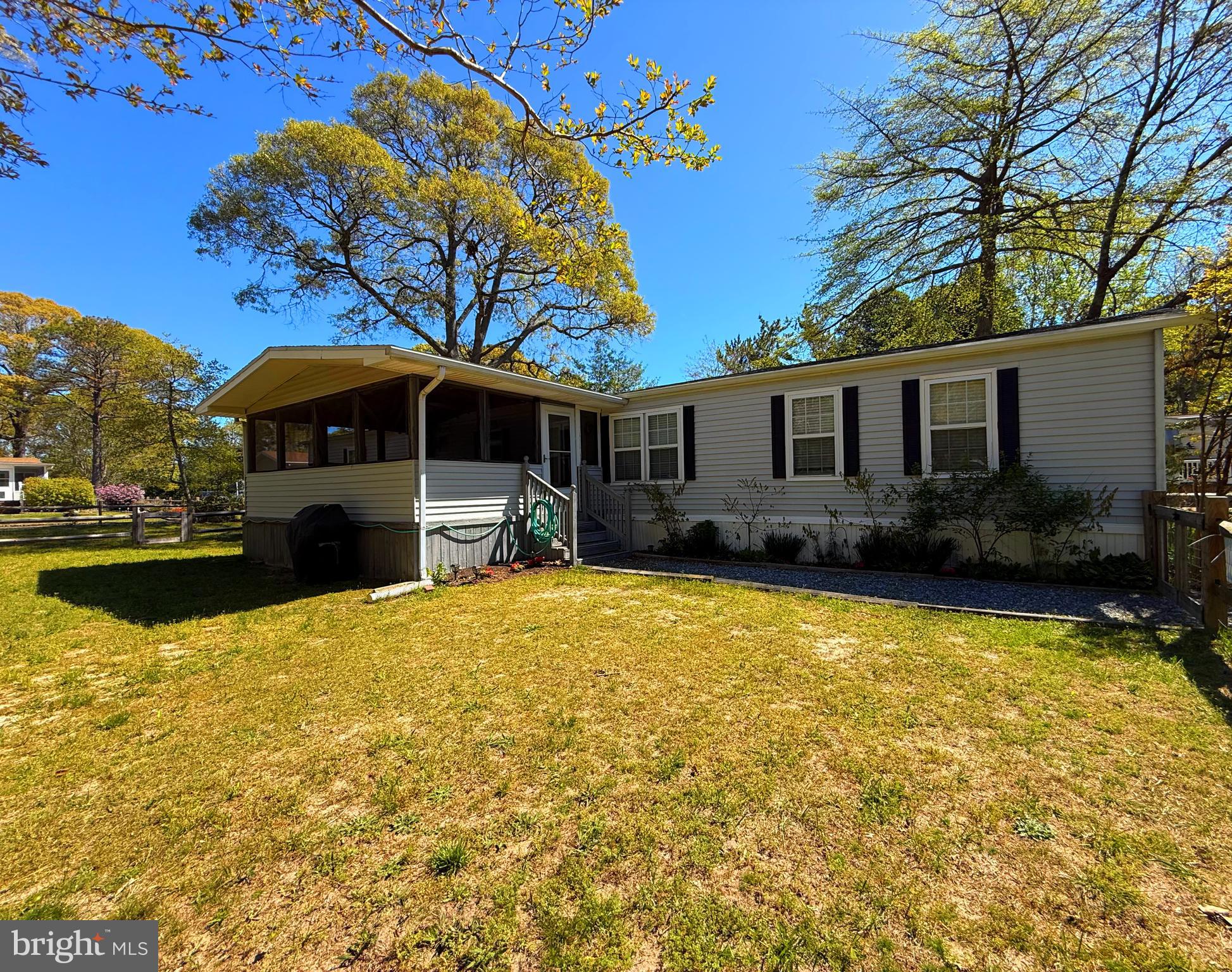 POTNETS CREEKSIDE - Residential