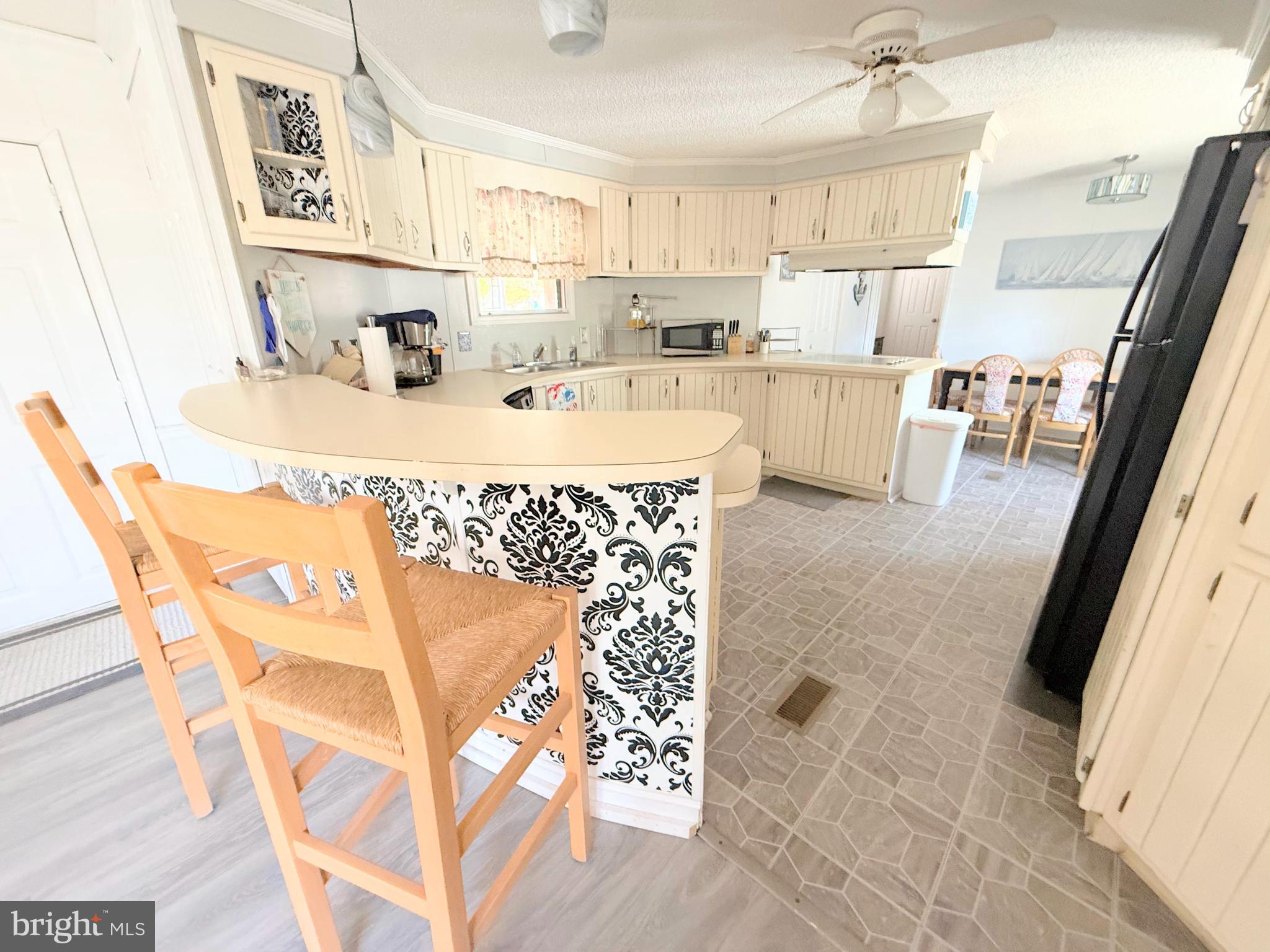POTNETS CREEKSIDE - Residential