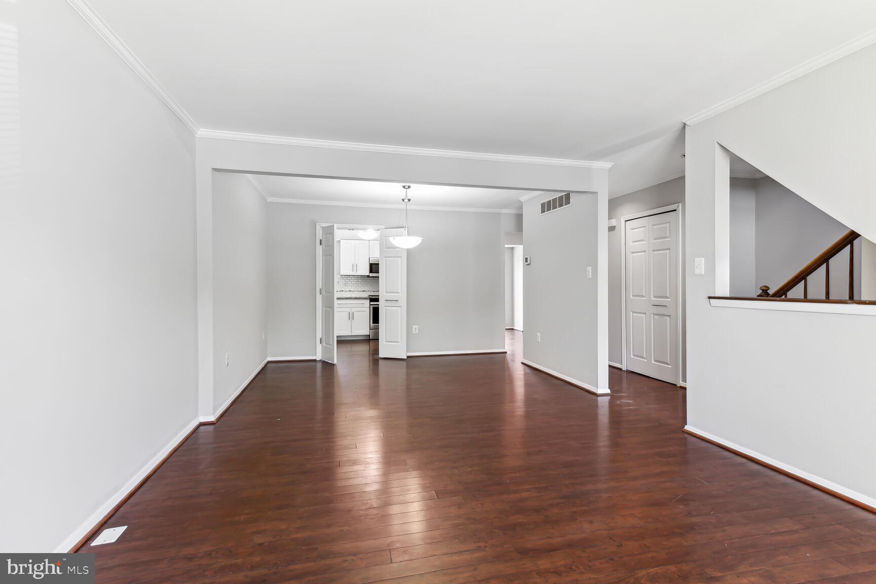 WOODLAND VILLAGE - Residential