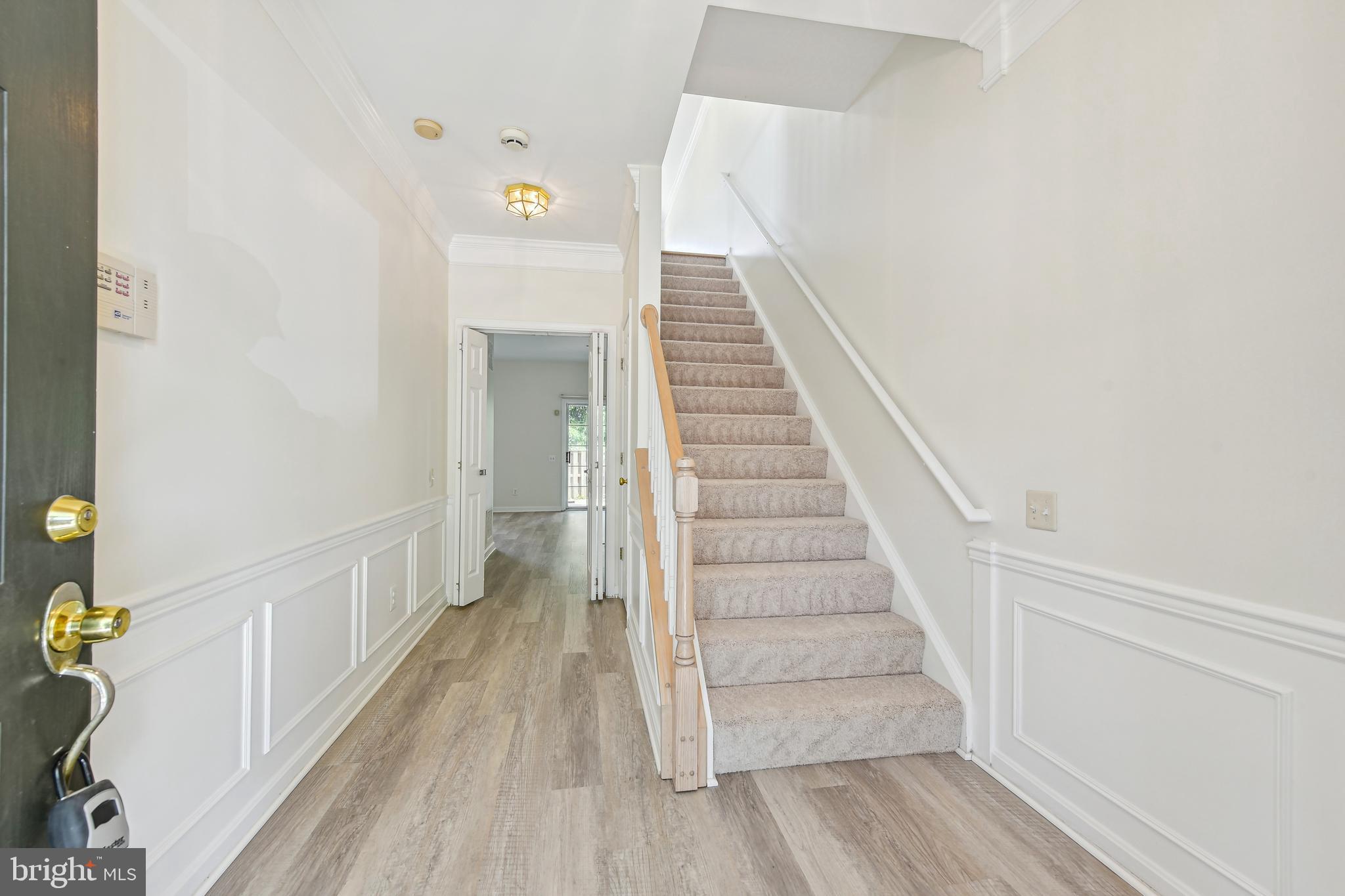 ASHBURN FARM - Residential Lease