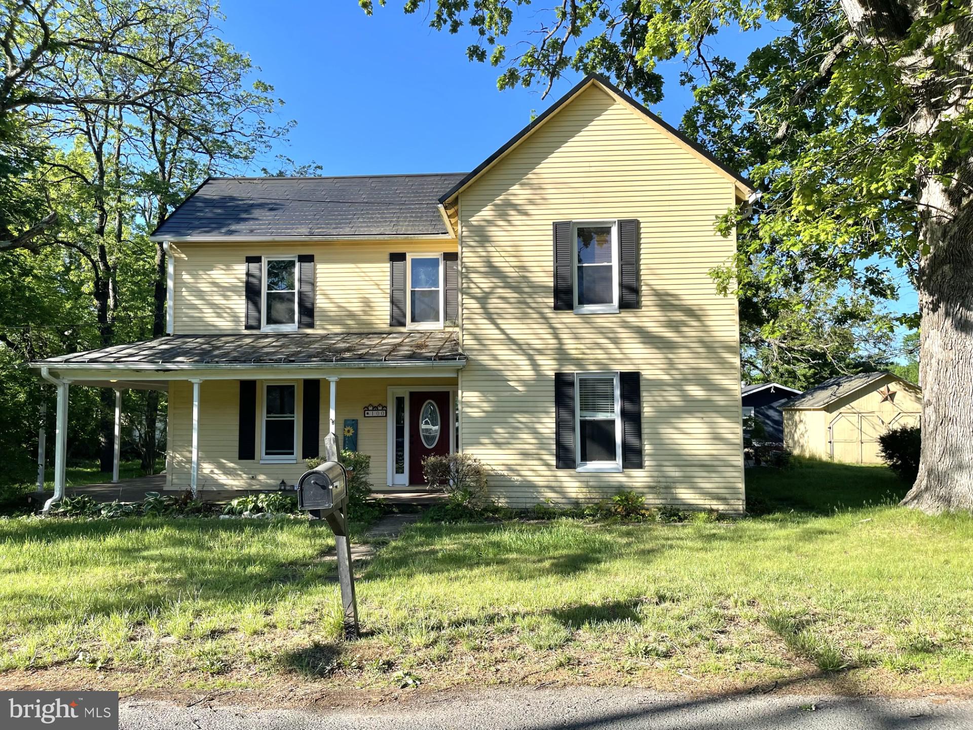 100 E MARSHALL STREET