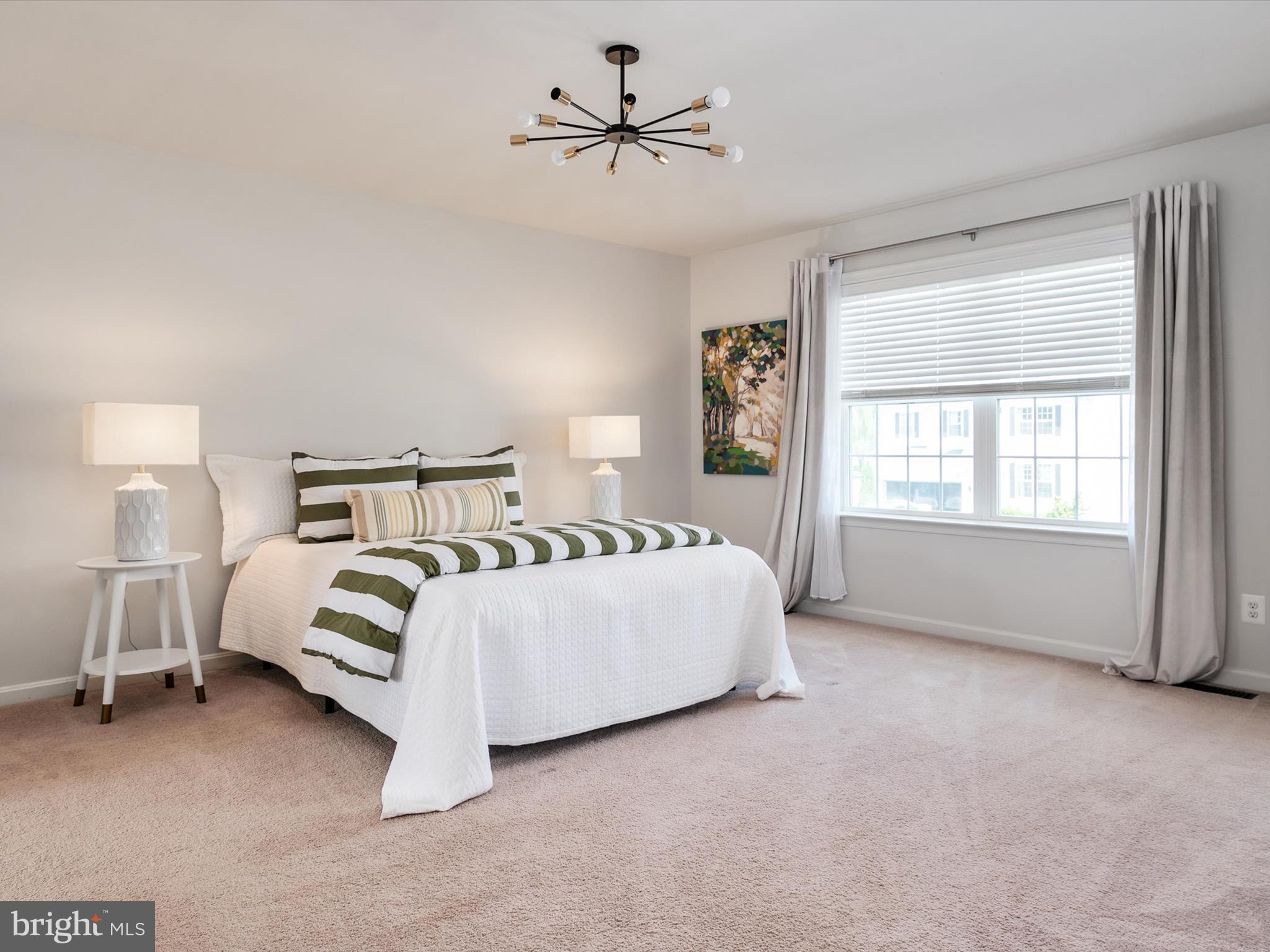 NORTH BROOK - Residential