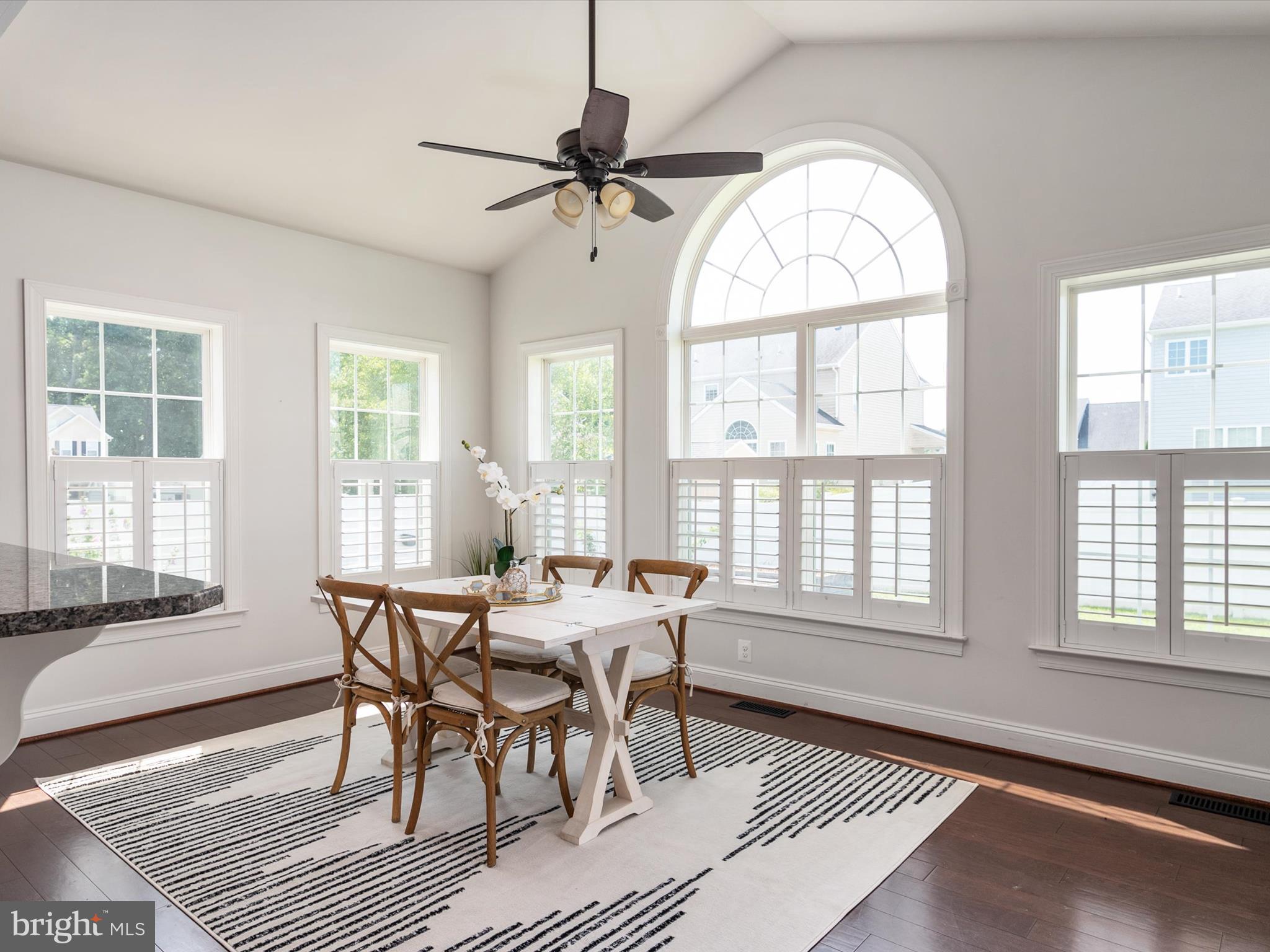 NORTH BROOK - Residential