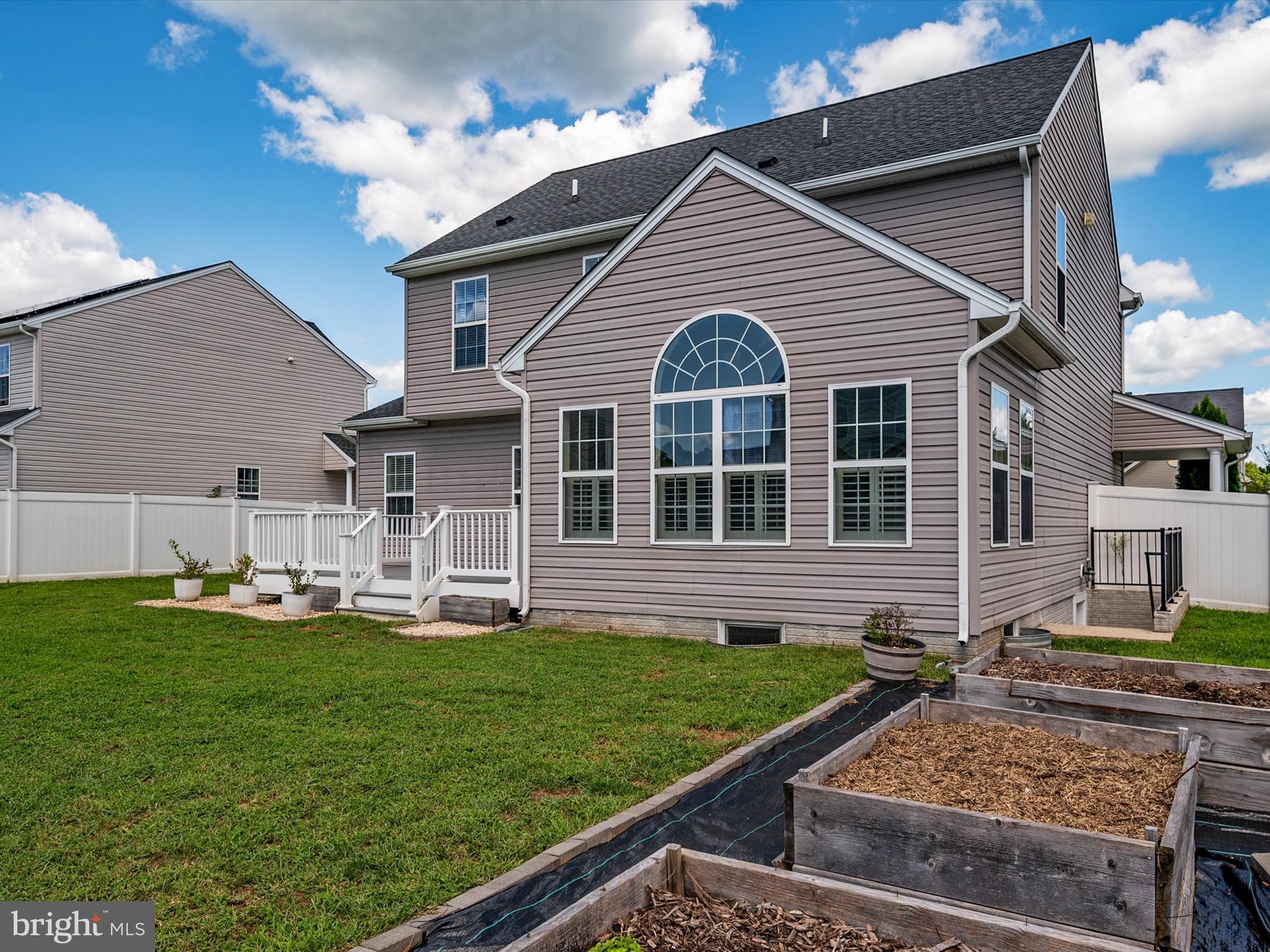 NORTH BROOK - Residential