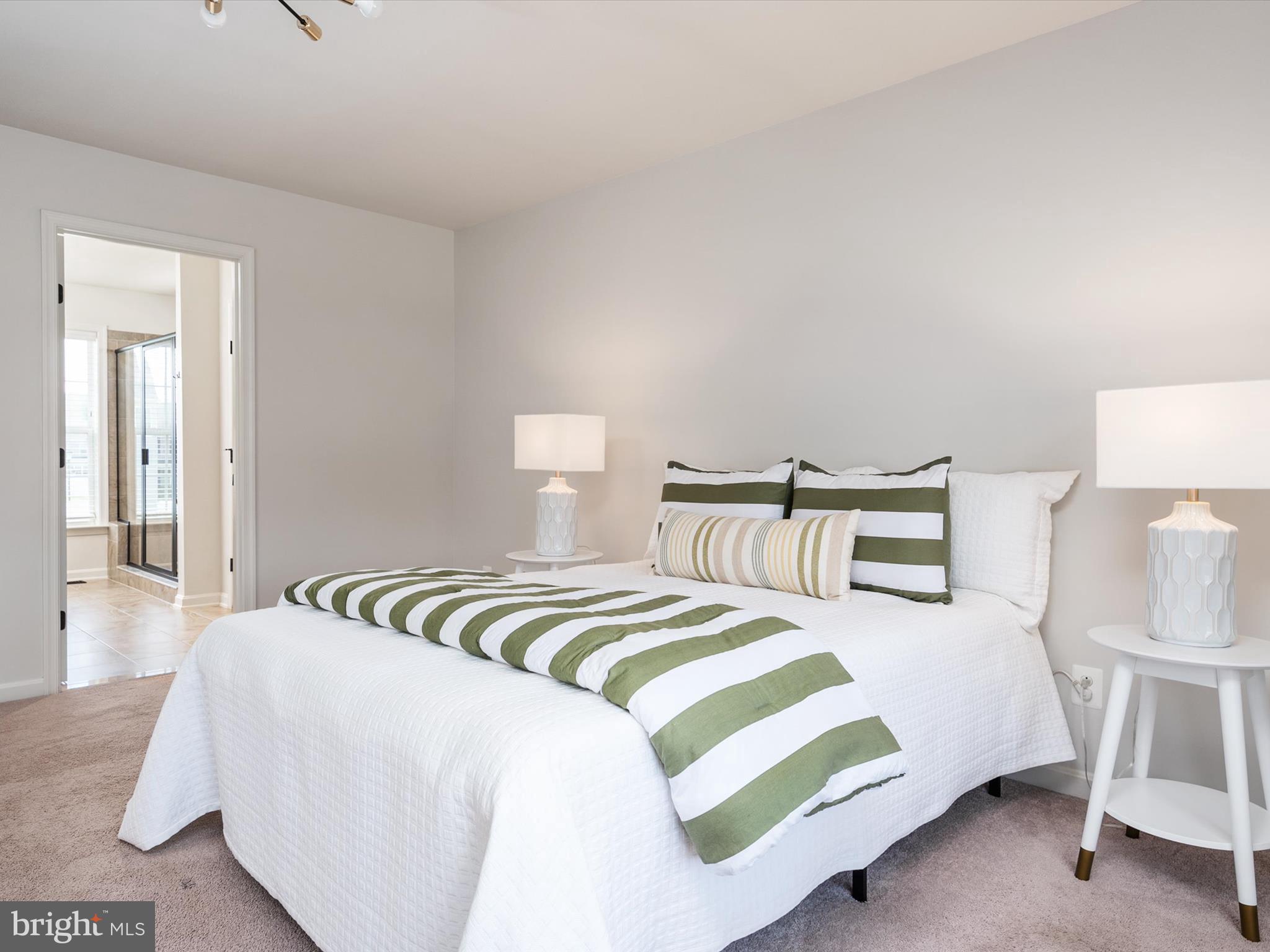 NORTH BROOK - Residential