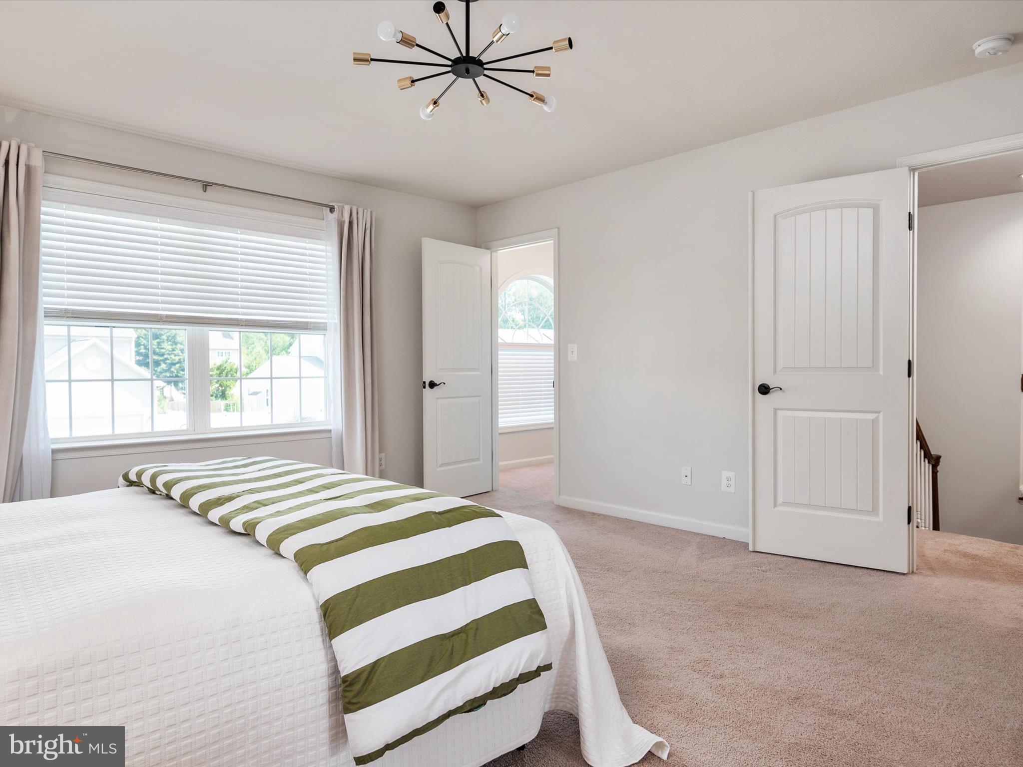 NORTH BROOK - Residential