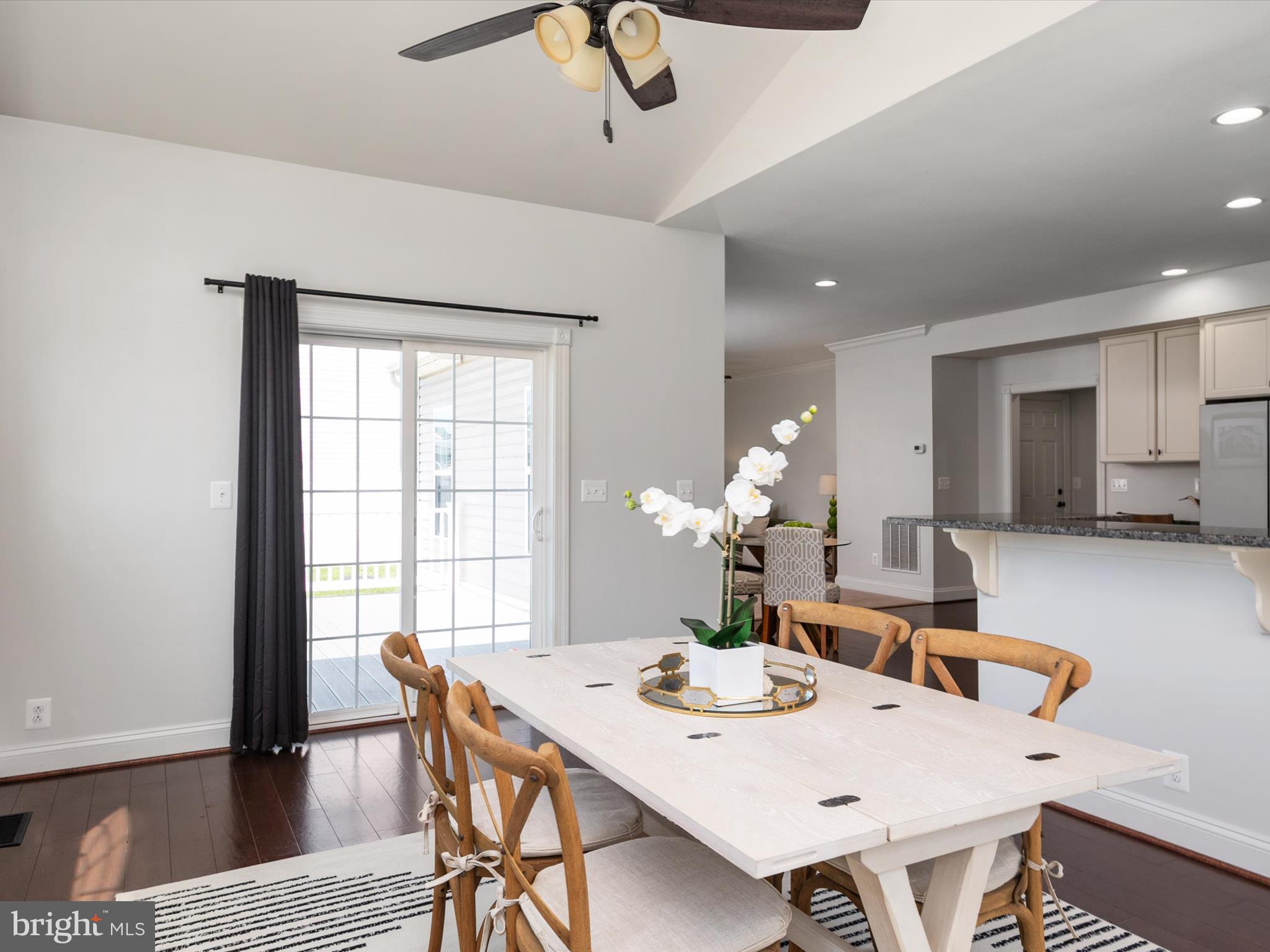 NORTH BROOK - Residential